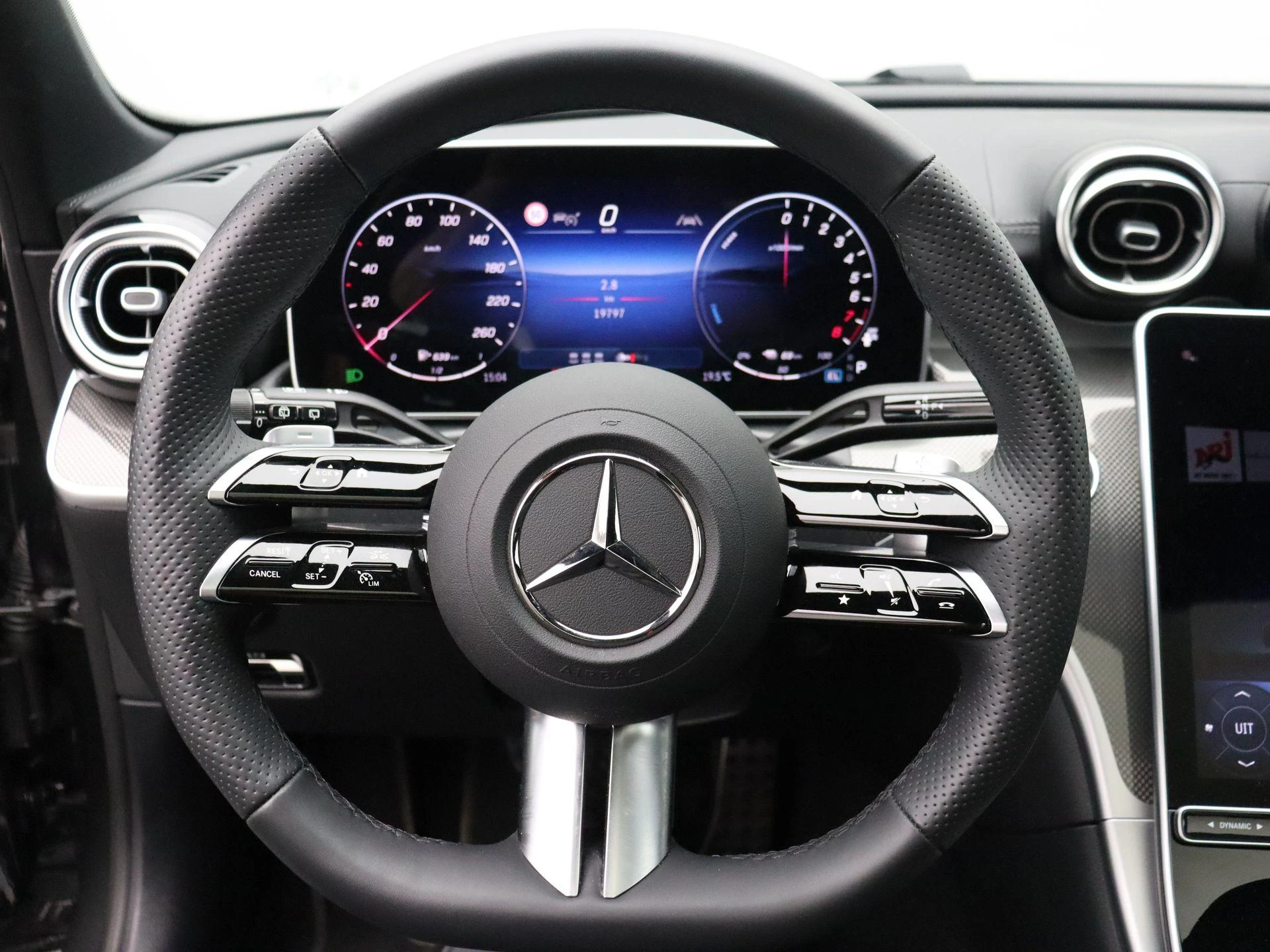 Mercedes-Benz Classe C 300 e AMG Line Estate + PANORAMISCH DAK + TREKHAAK + CARPLAY +