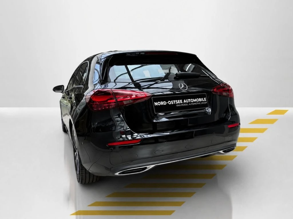 Mercedes-Benz-A-Klasse 180 d-image-12