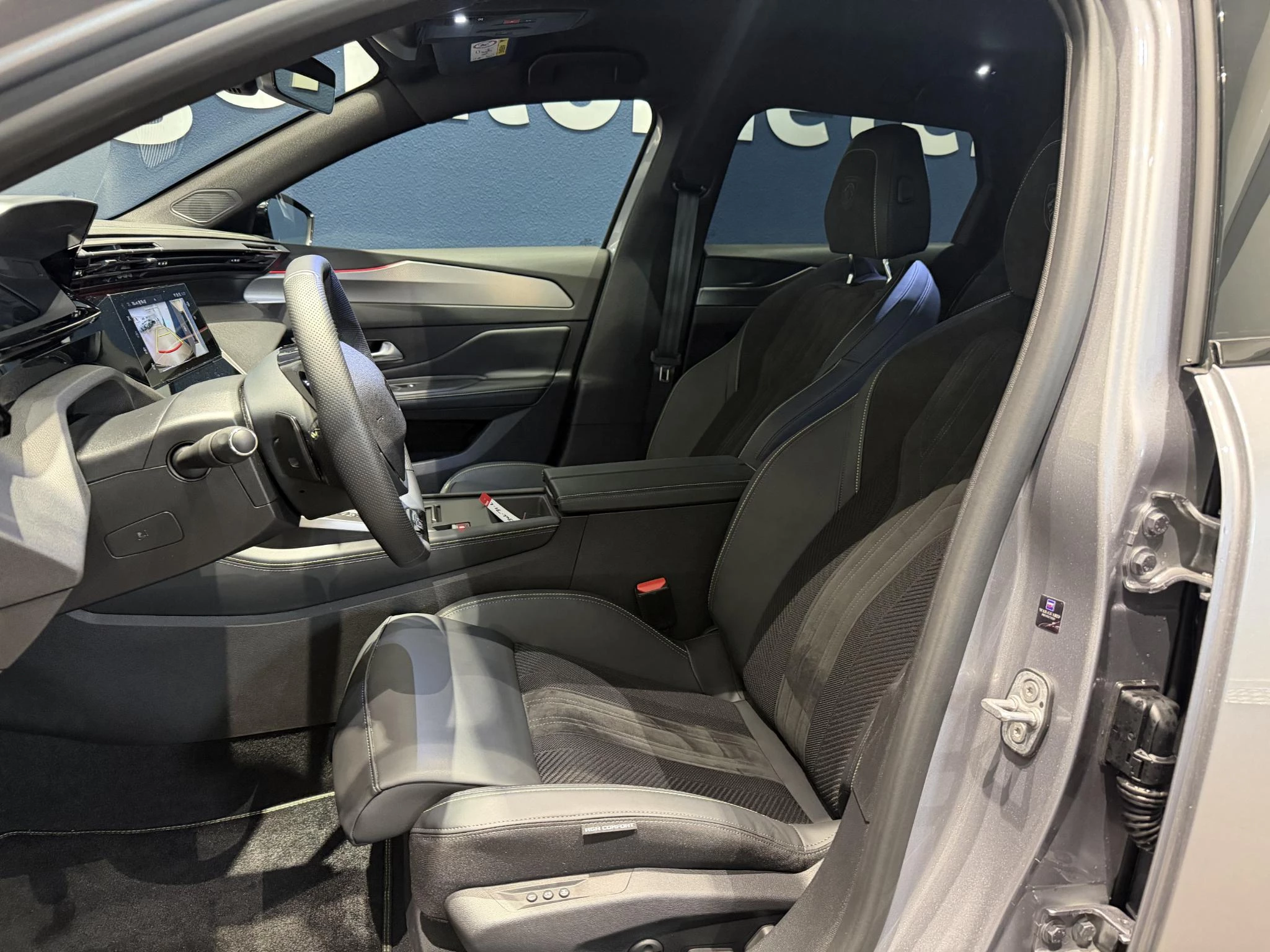 Peugeot-308-image-19
