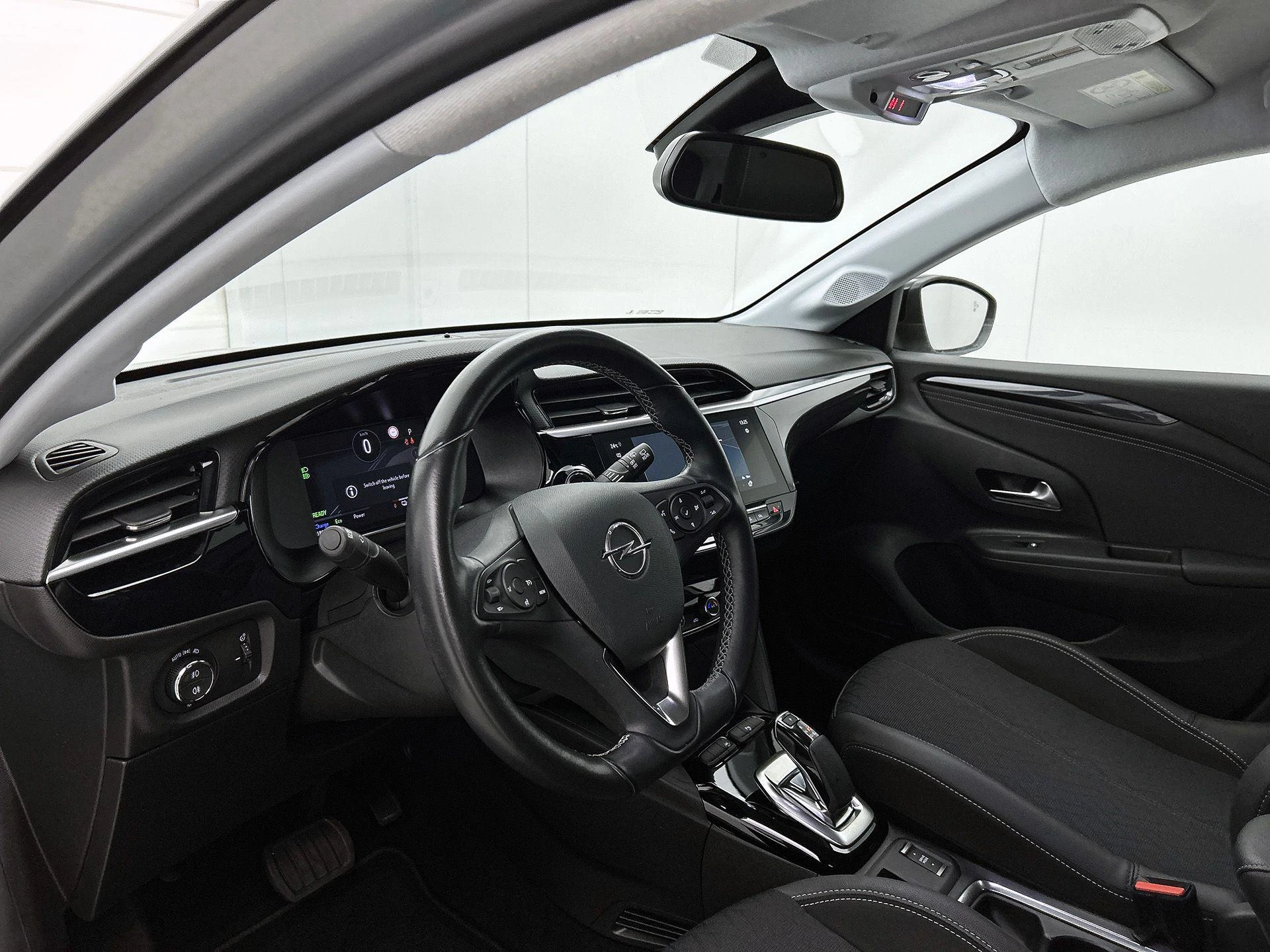 Opel-Corsa-e-image-16
