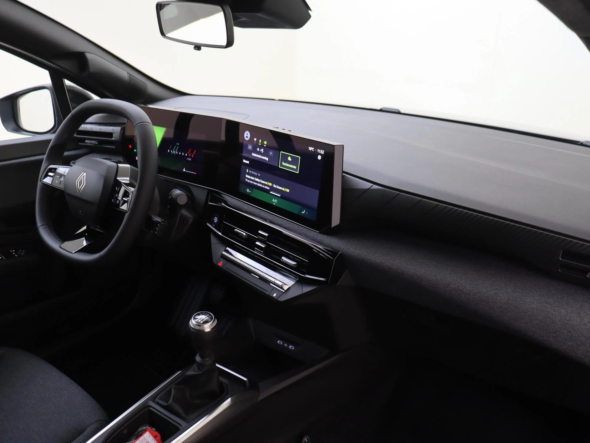 Renault-Clio-image-6