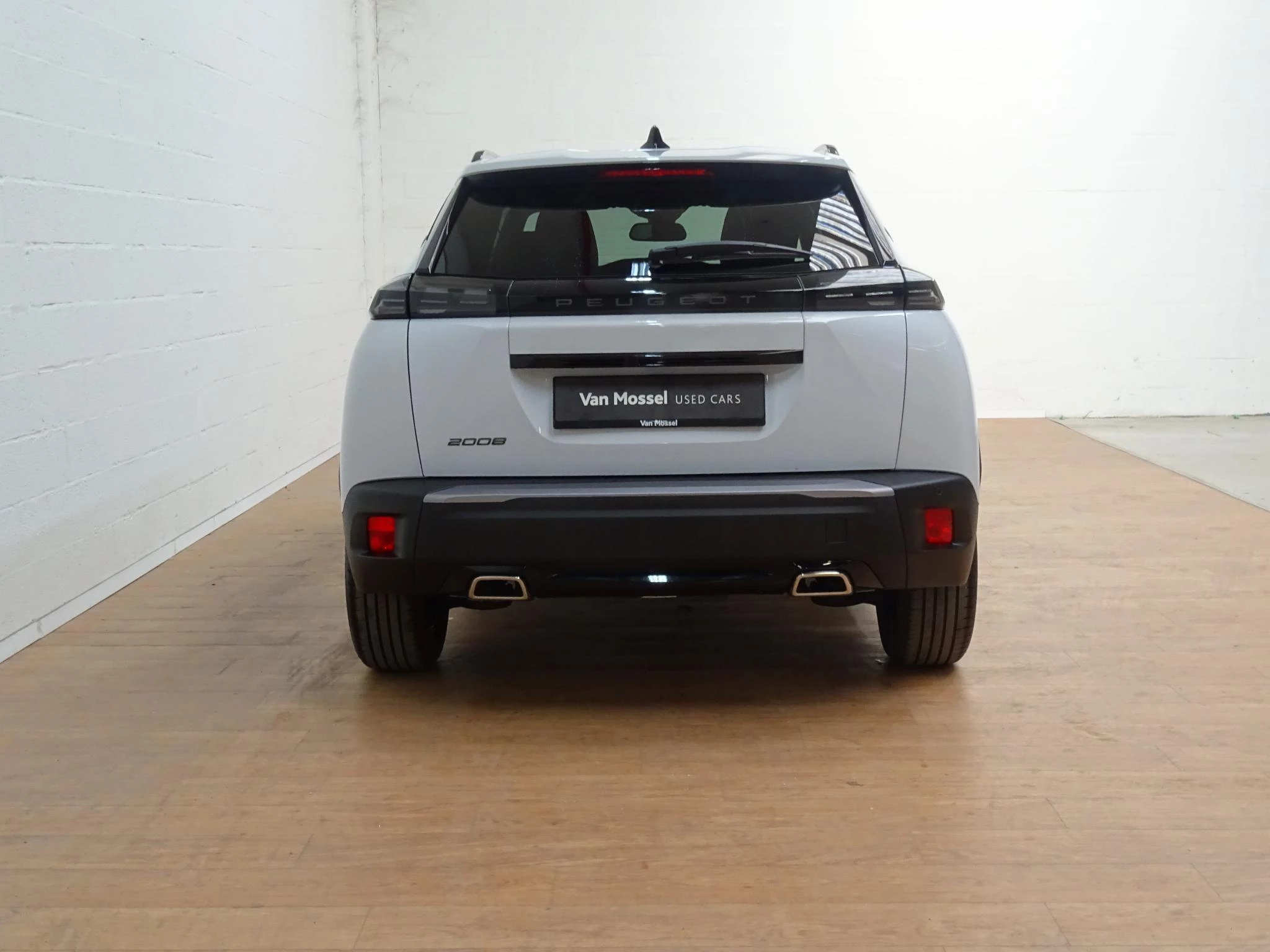 Peugeot 2008 1.2 HYBRID 145 e-DSC6 GT