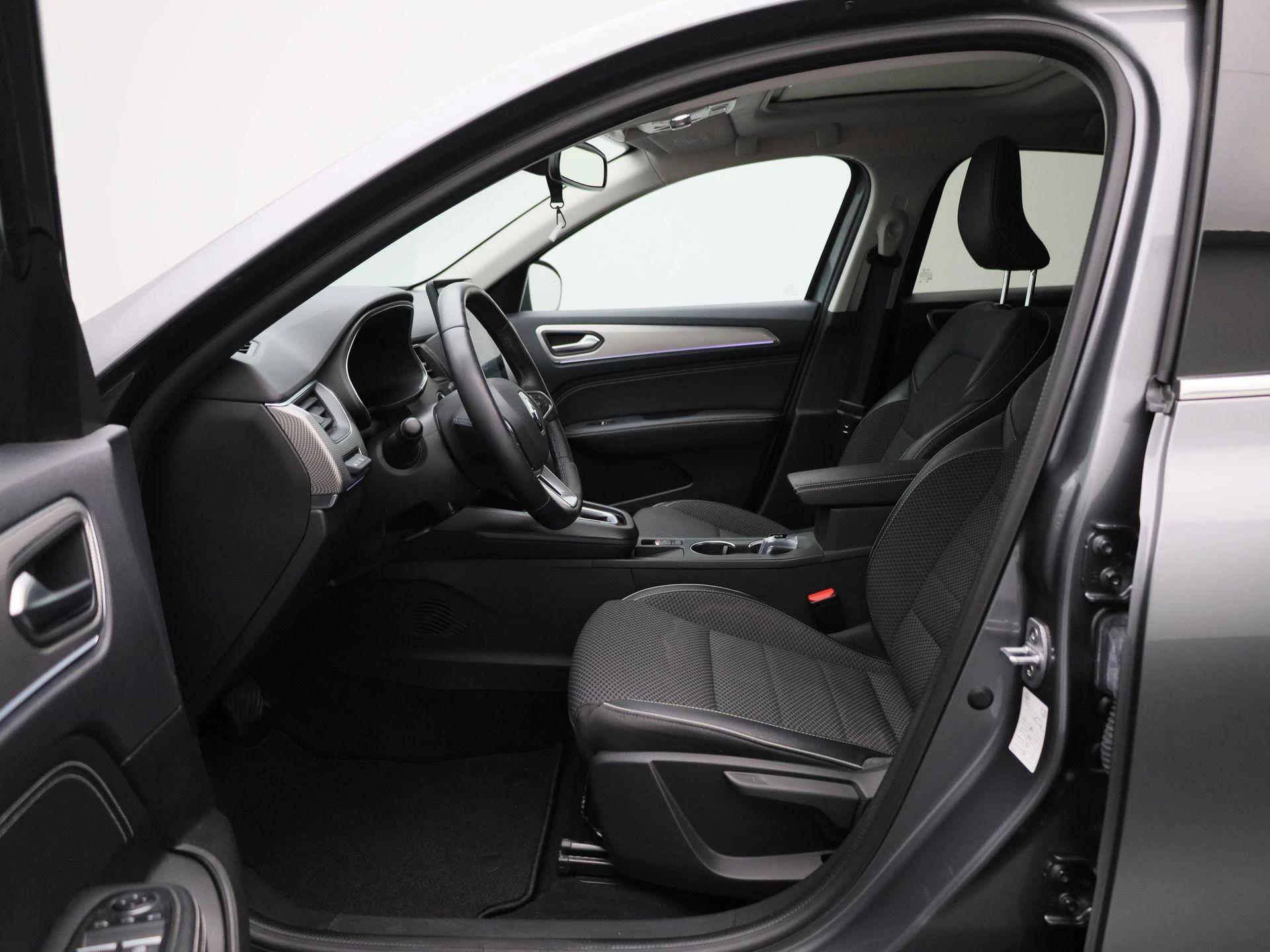 Renault-Arkana-image-8