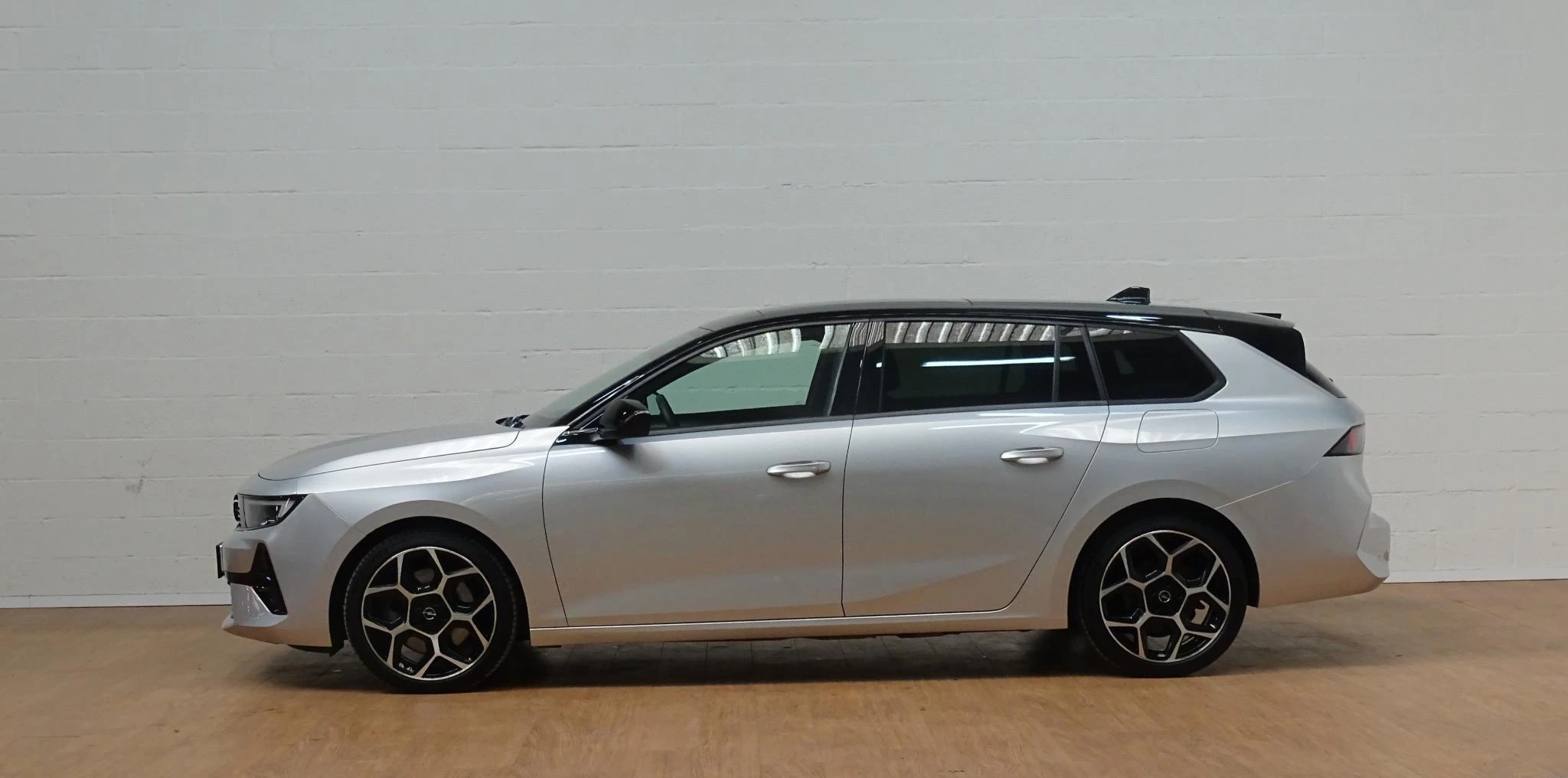 Opel-Astra-image-7