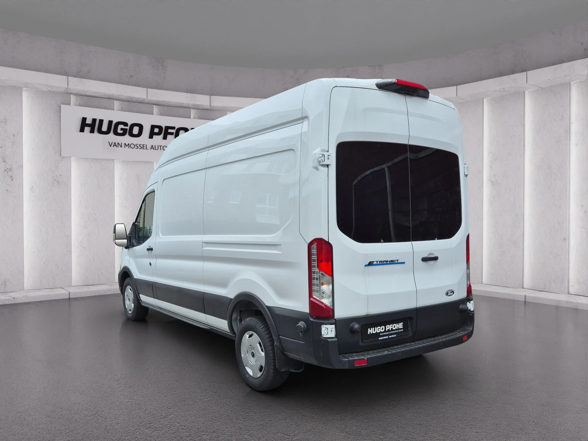 Ford-Transit-image-2
