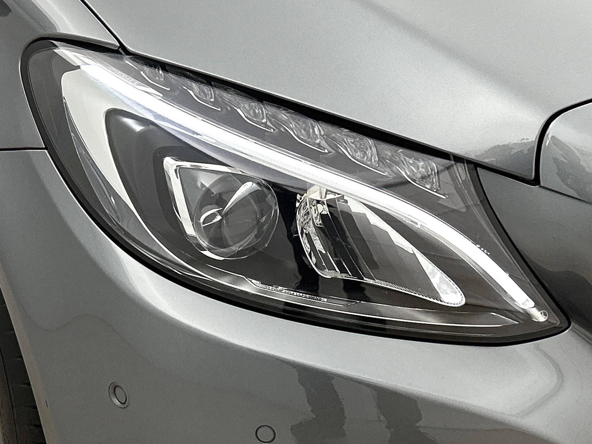 Mercedes-Benz-C-Klasse-image-29