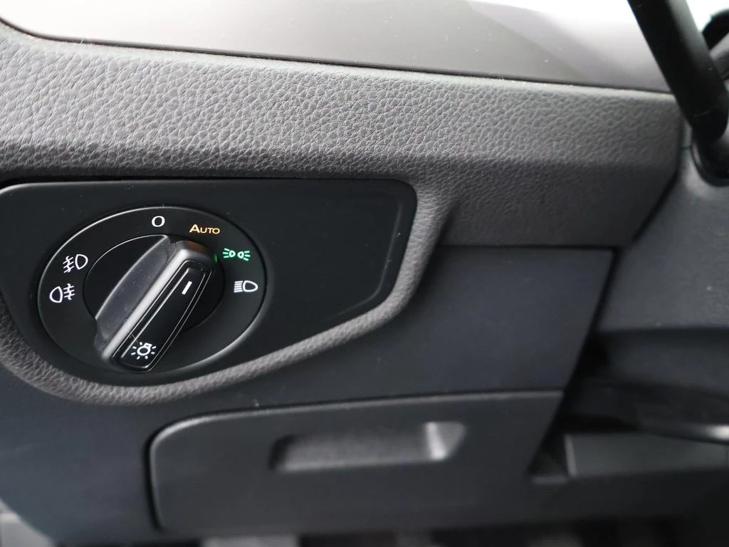 Volkswagen Touran Touran Trendline 1.5TSI 150PK *PANODAK*7 ZITPLAATSEN*CAMERA*ACC*PDC*APP-CONNECT*...*