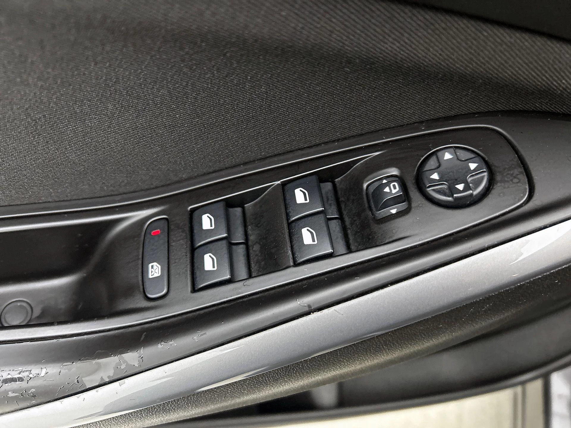 Opel-Grandland X-image-31