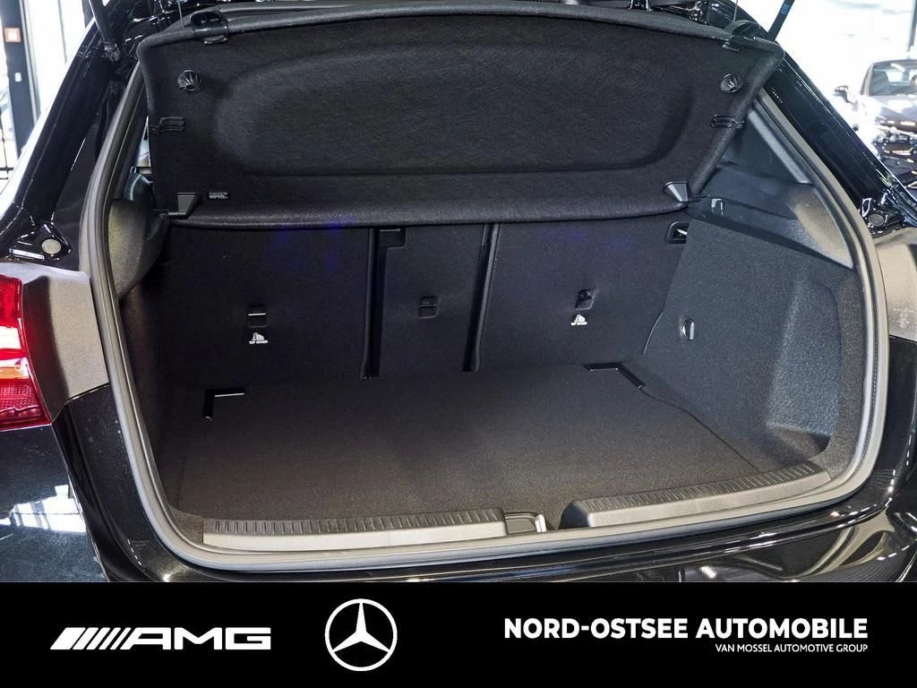 Mercedes-Benz A-Klasse 200 d AMG SPECIAL-EDITION NIGHT PANO 19-ZOLL AMG Line