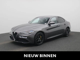 Alfa Romeo Giulia 2.0 TB 200 Sprint AUTO