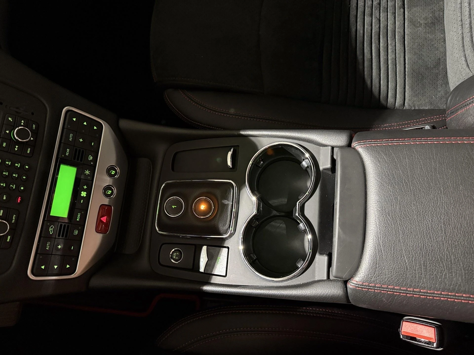 Maserati-GranTurismo-image-9