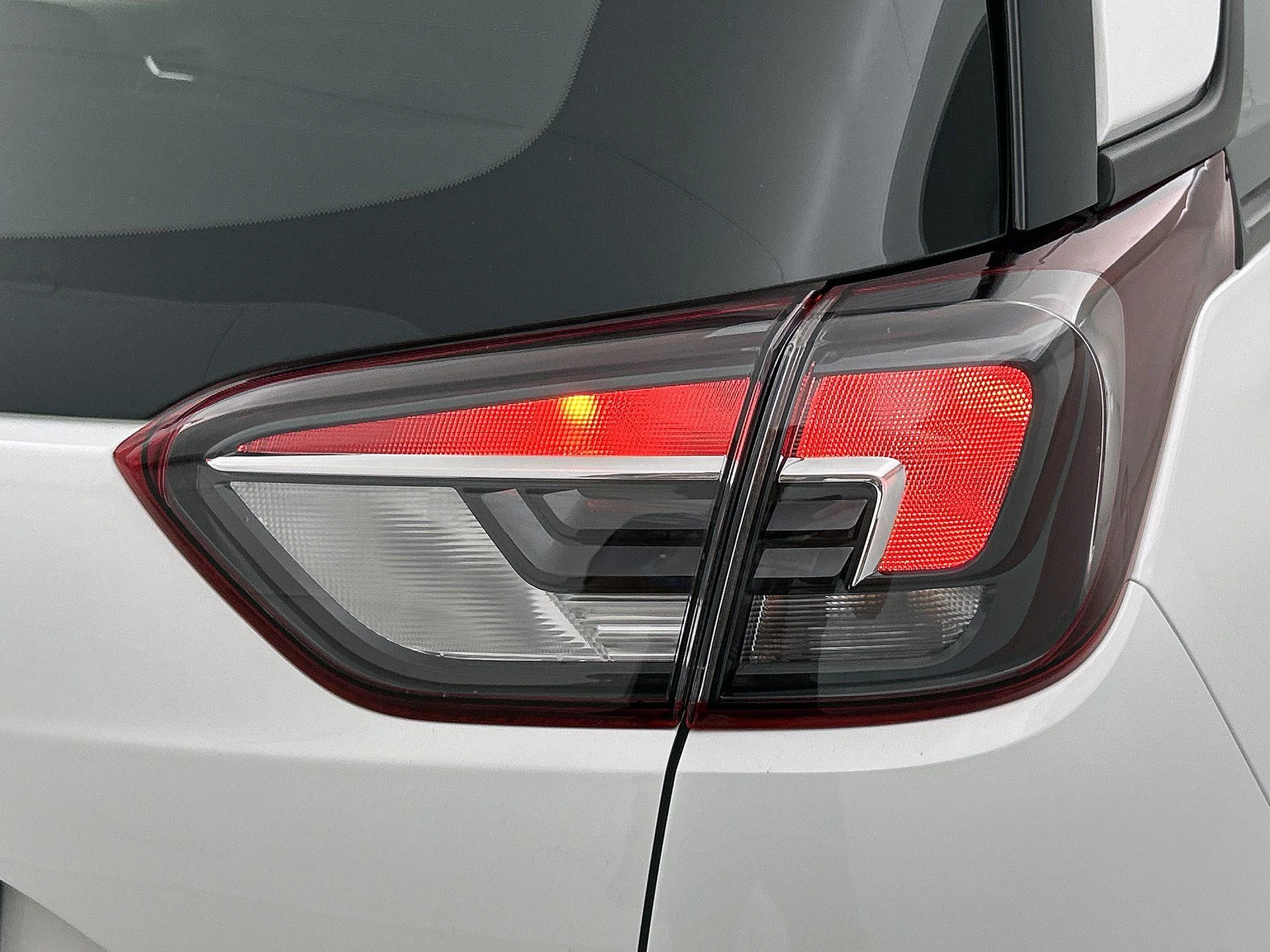 Opel-Crossland X-image-22