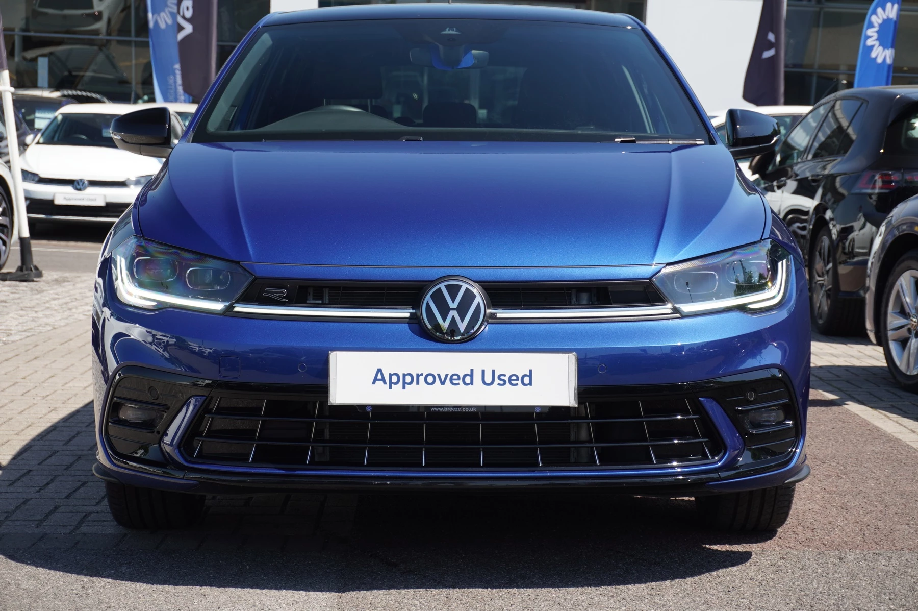 Volkswagen-Polo-image-6