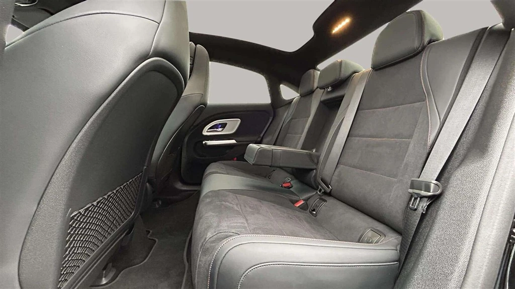 Mercedes-Benz-CLA-image-22
