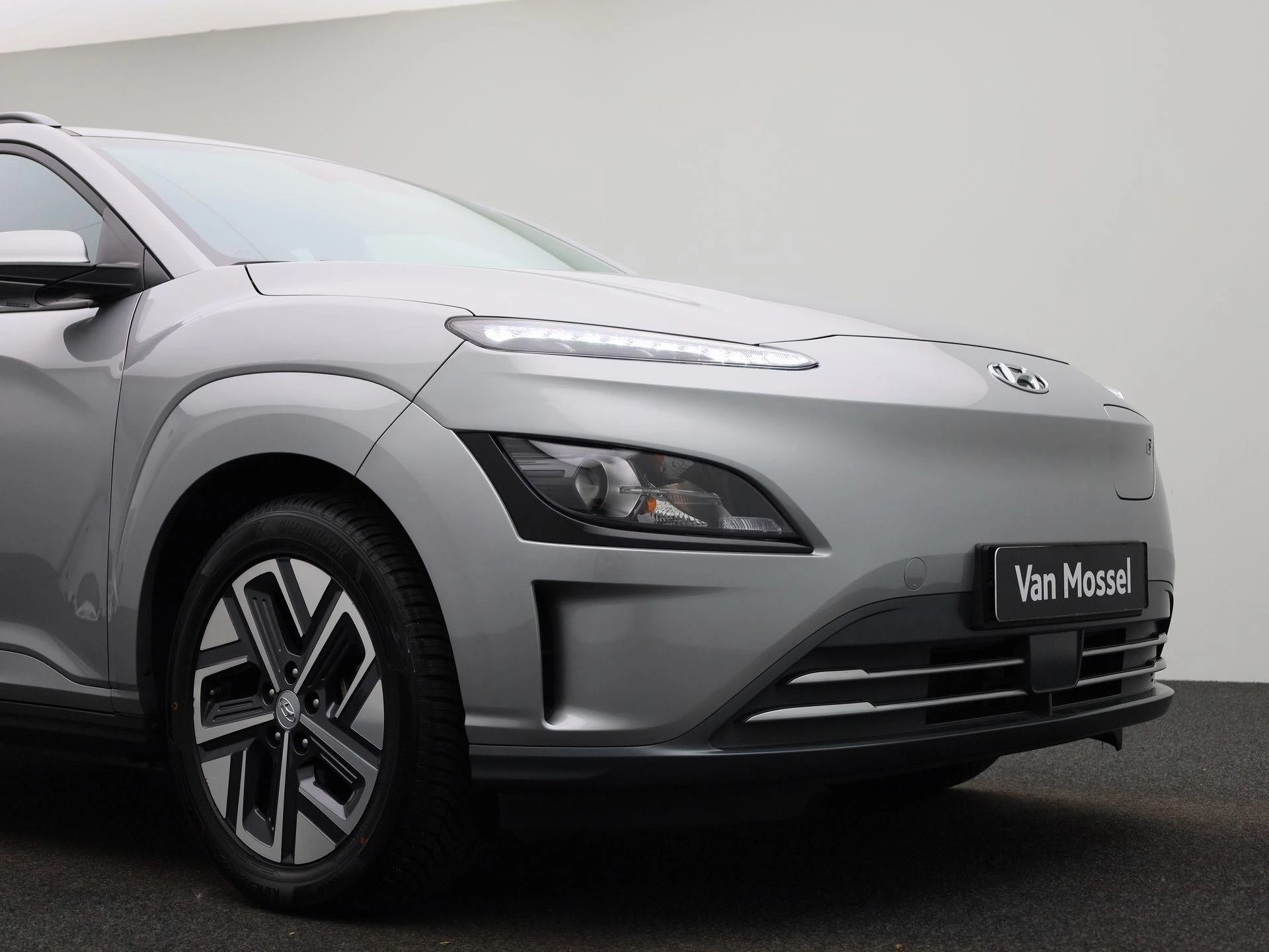 Hyundai-Kona-image-40