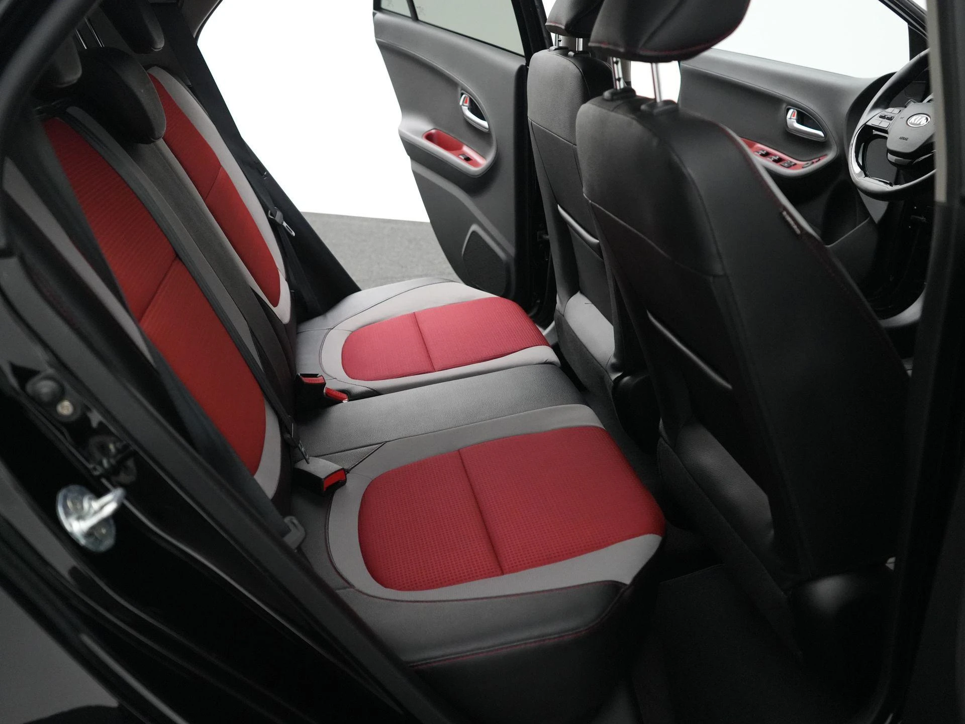 Kia-Picanto-image-31
