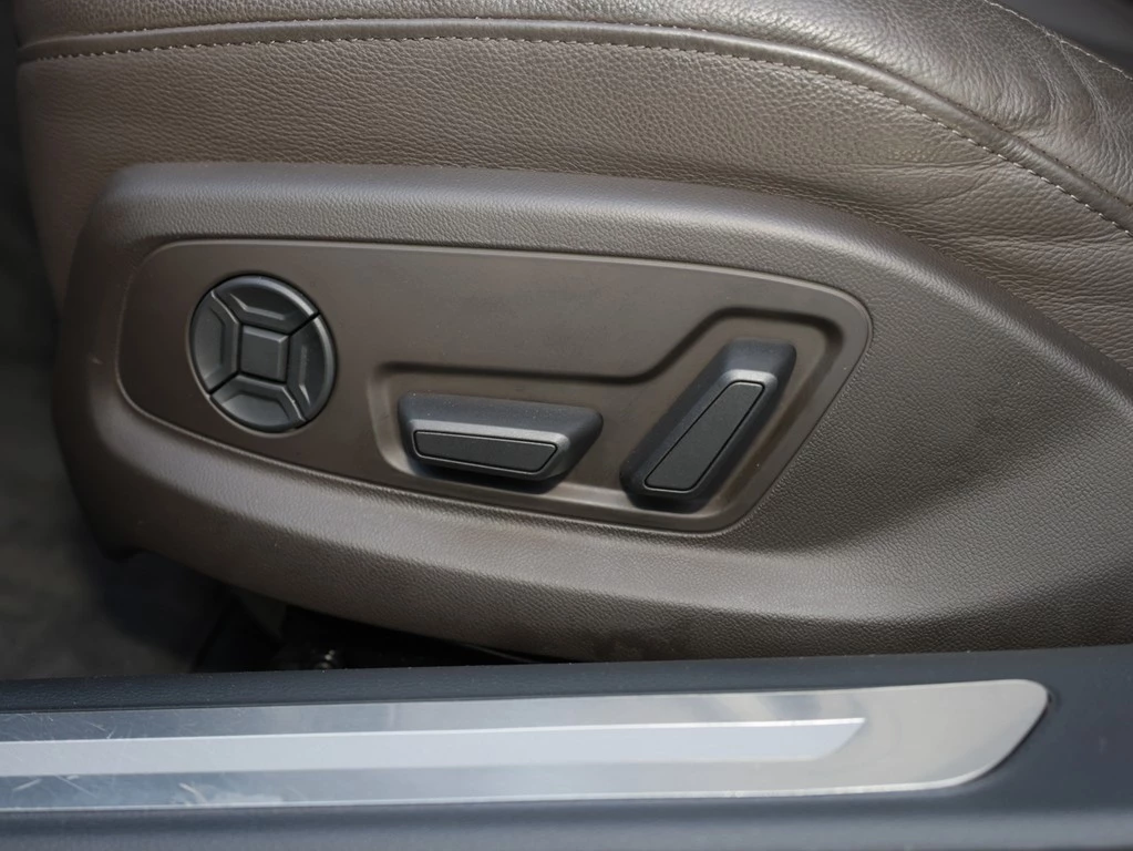 Audi A8 50 TDI quattro tiptronic