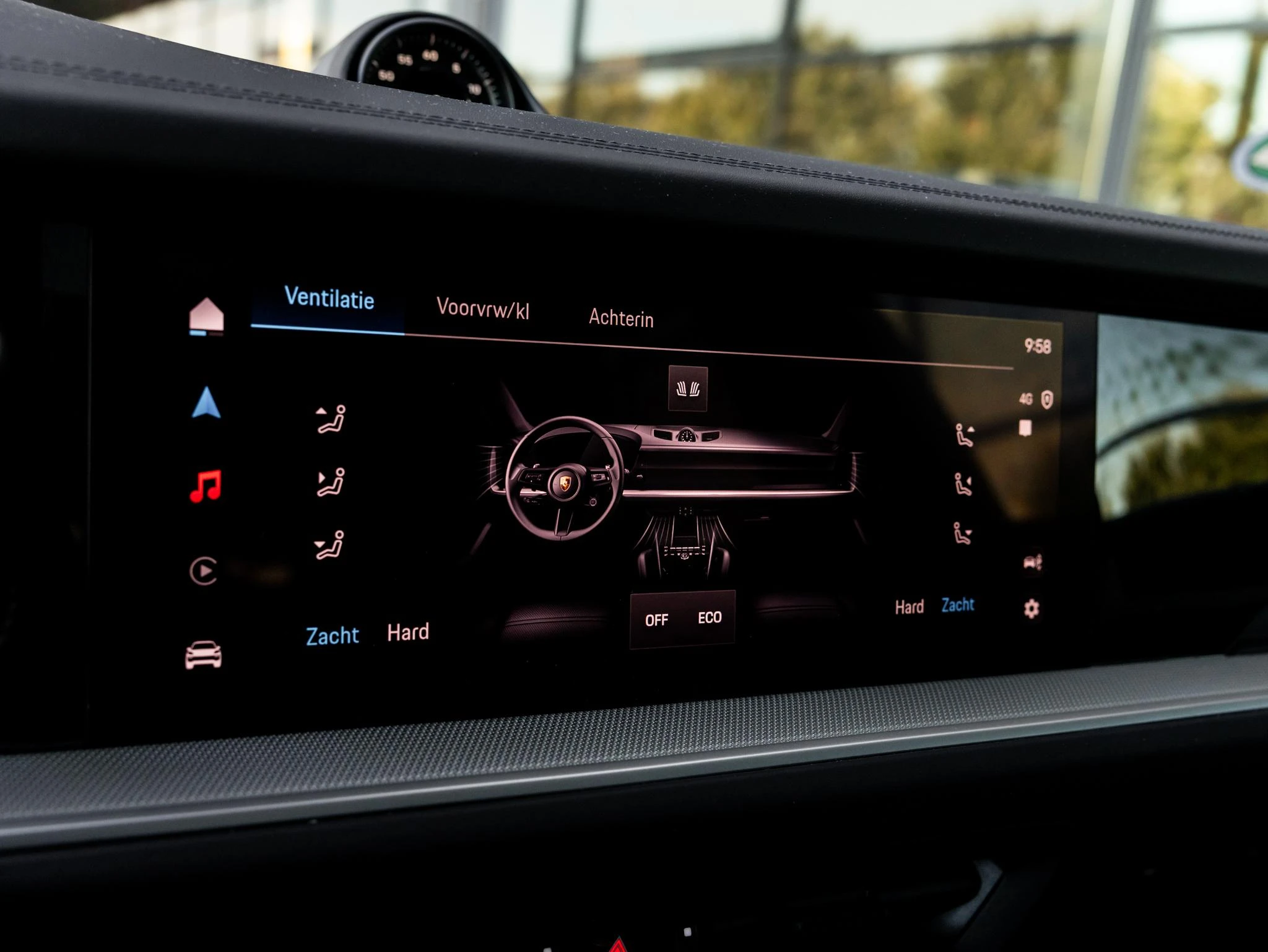 Porsche-Cayenne-image-30
