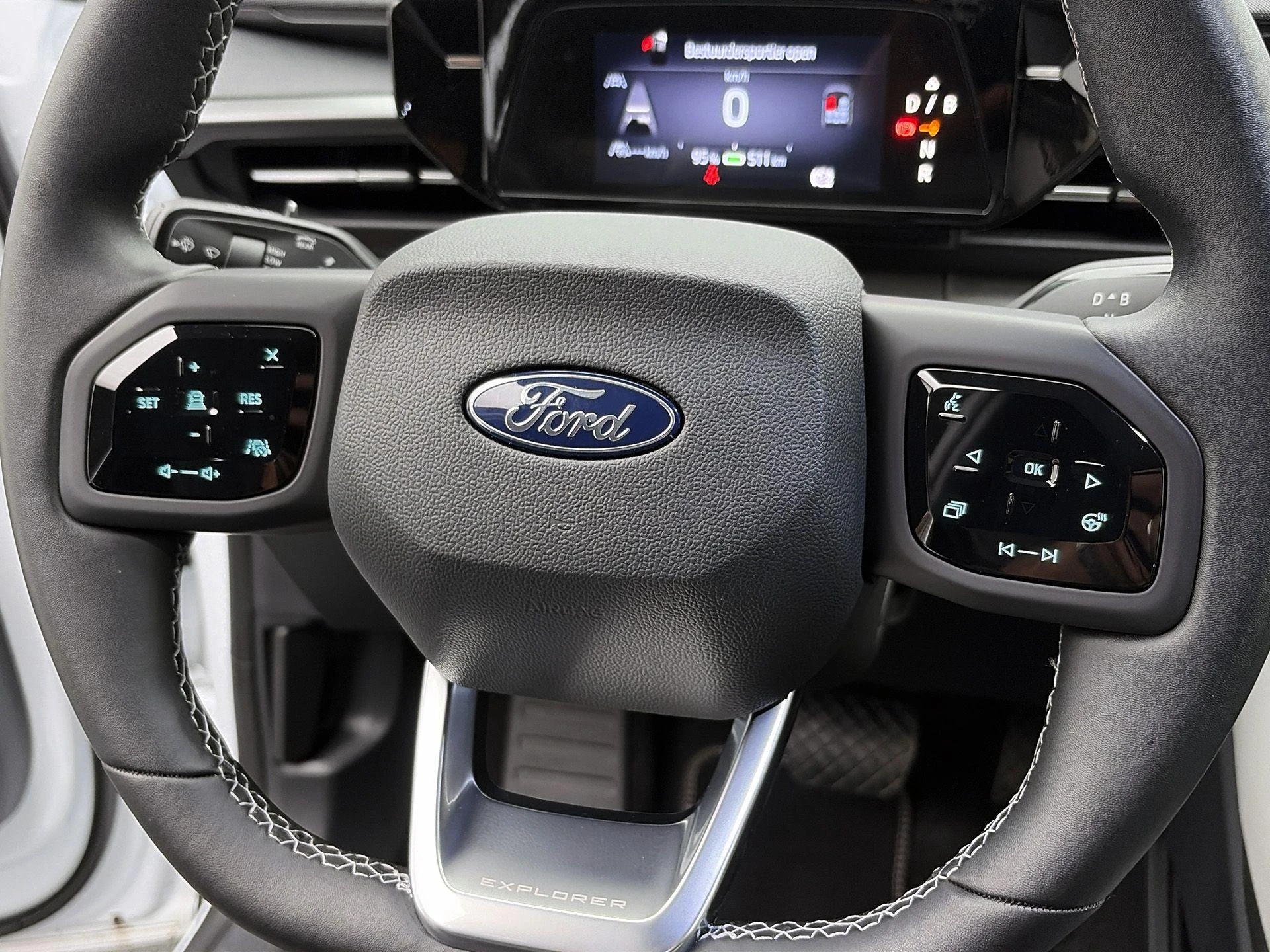 Ford-Explorer-image-15