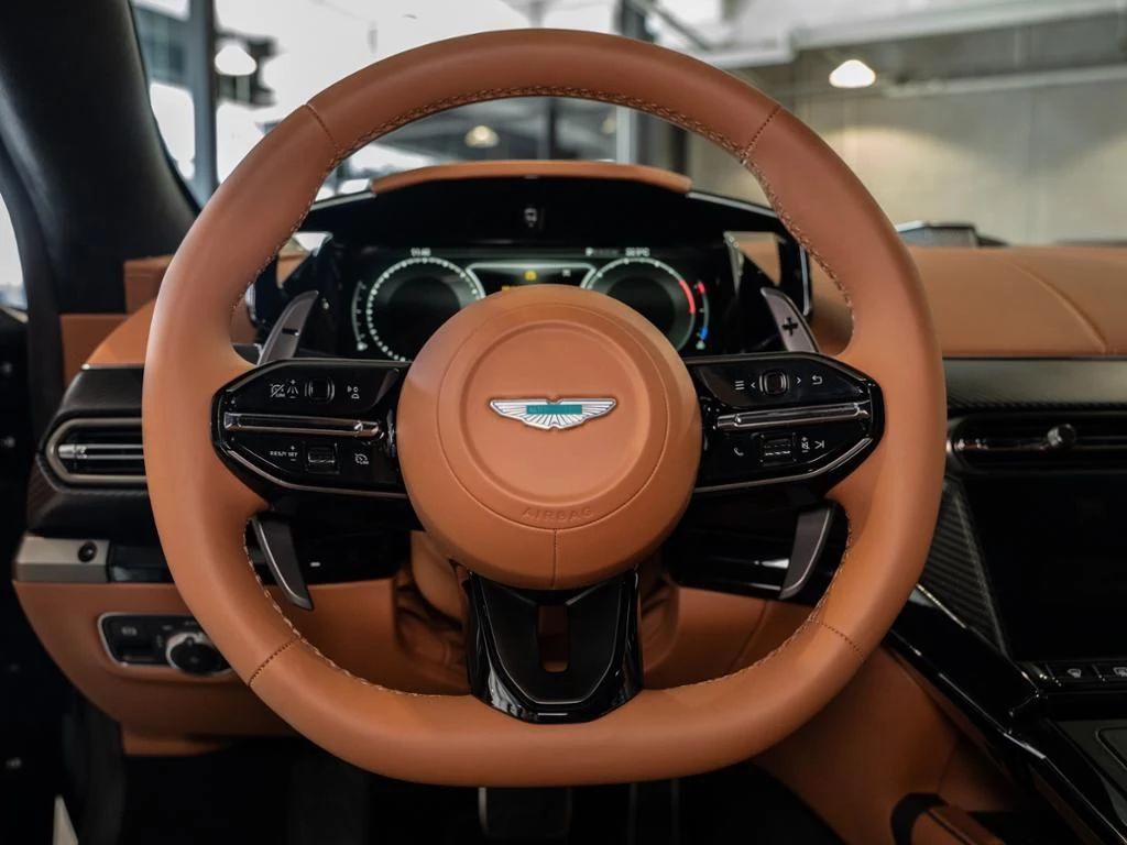Aston Martin V8 Vantage Coupe Aston Martin Hamburg
