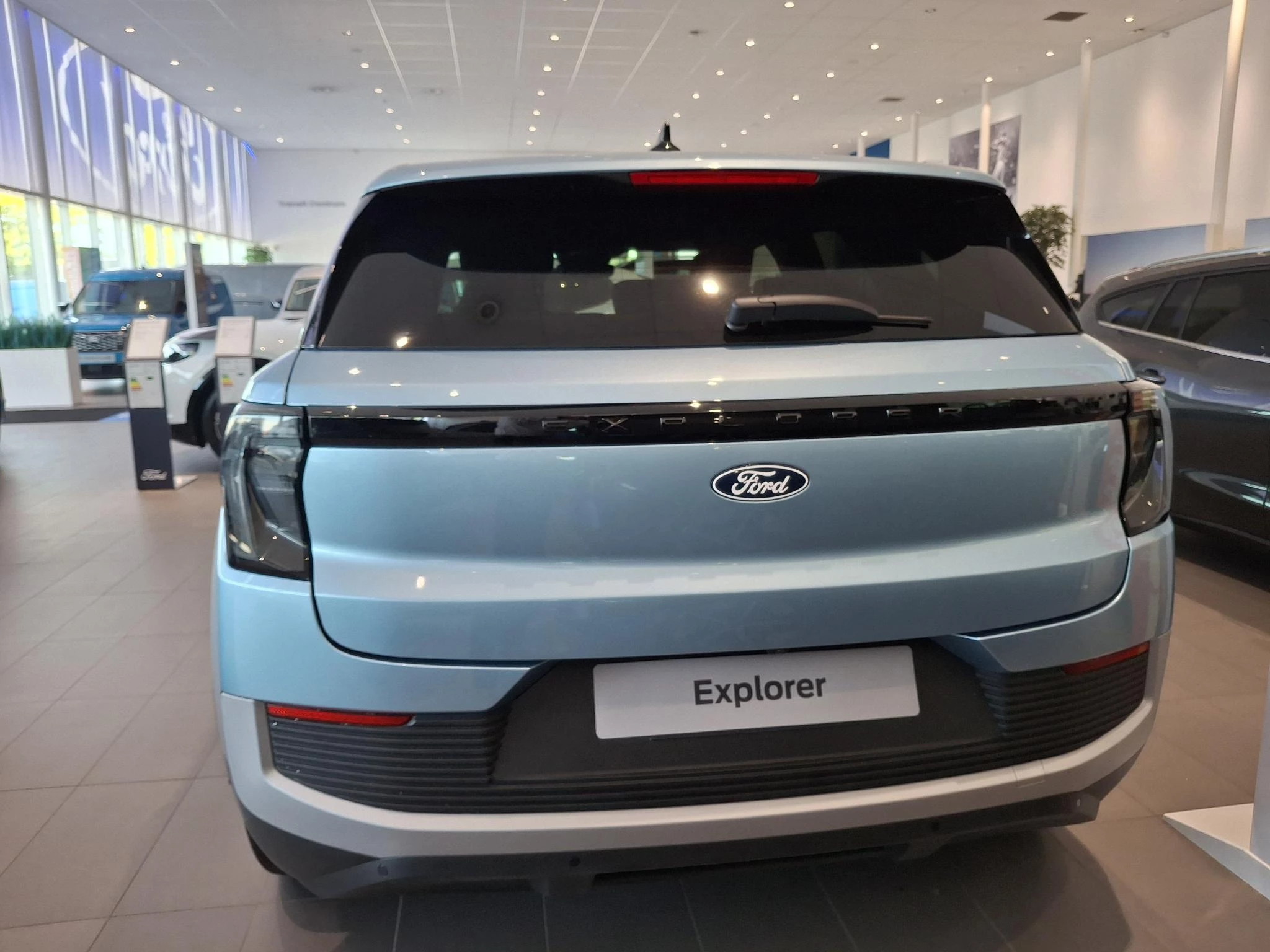 Ford-Explorer-image-4