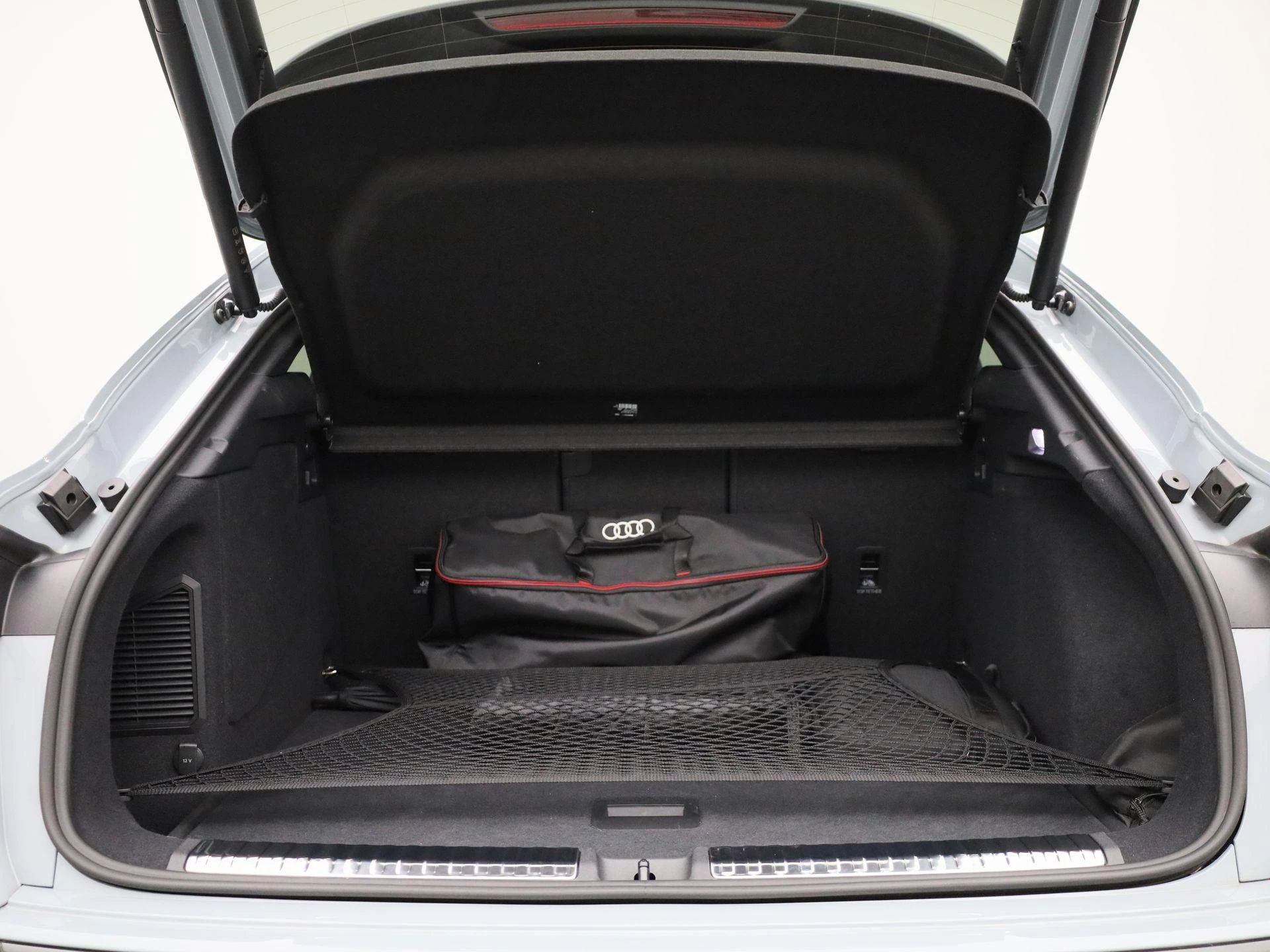 Audi-Q3-image-13