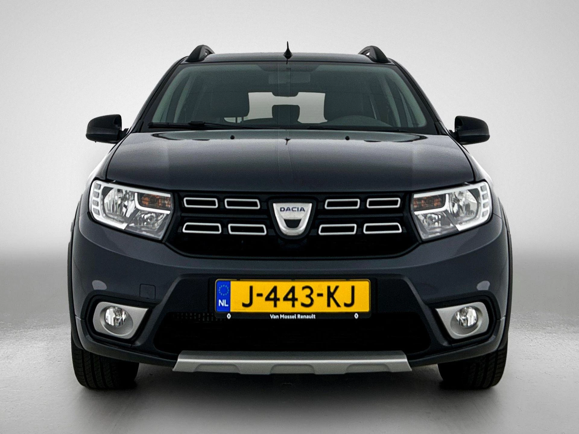 Dacia-Logan-image-4