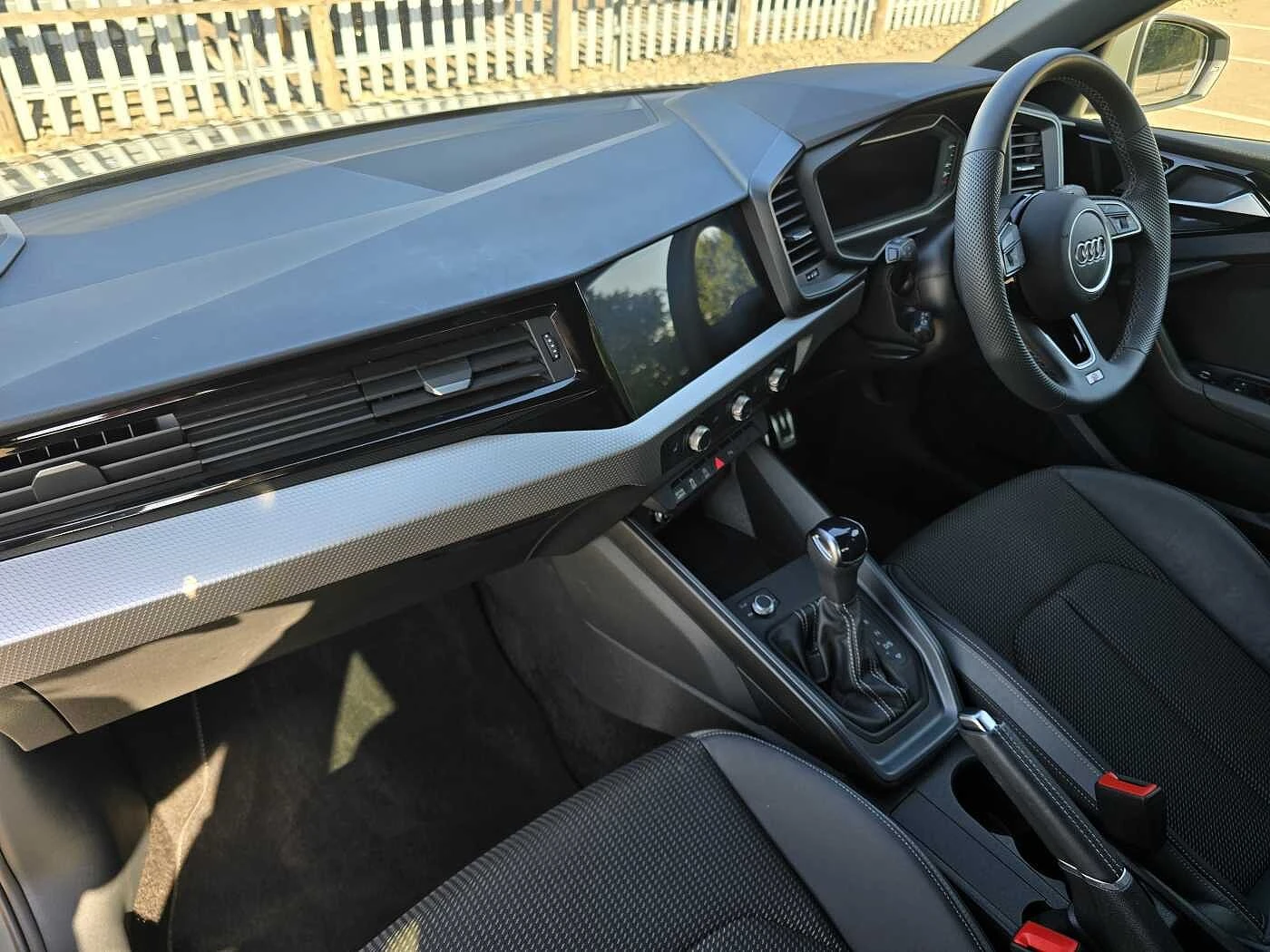 Audi-A1 Sportback-image-1