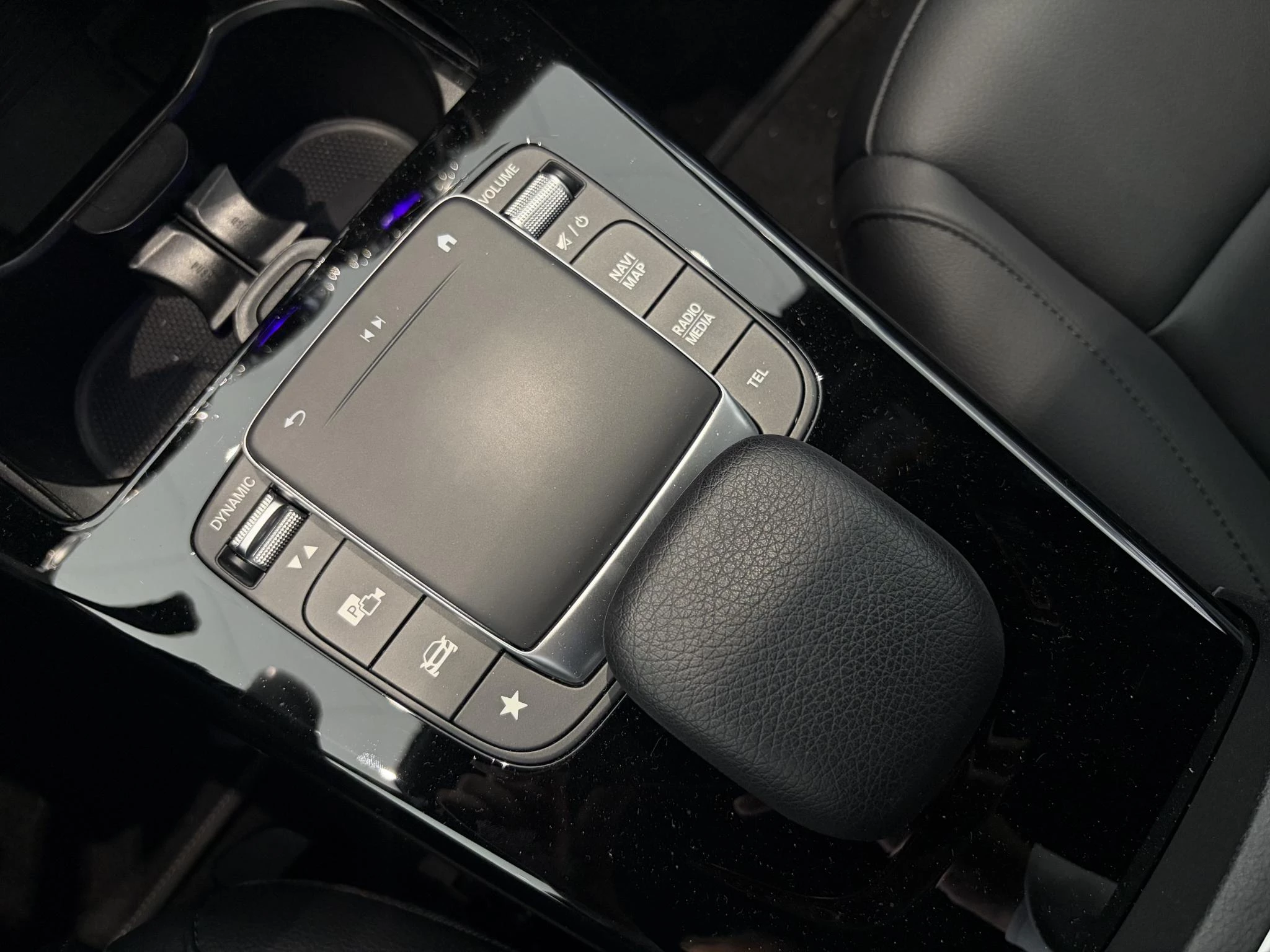Mercedes-Benz-A-Klasse-image-14