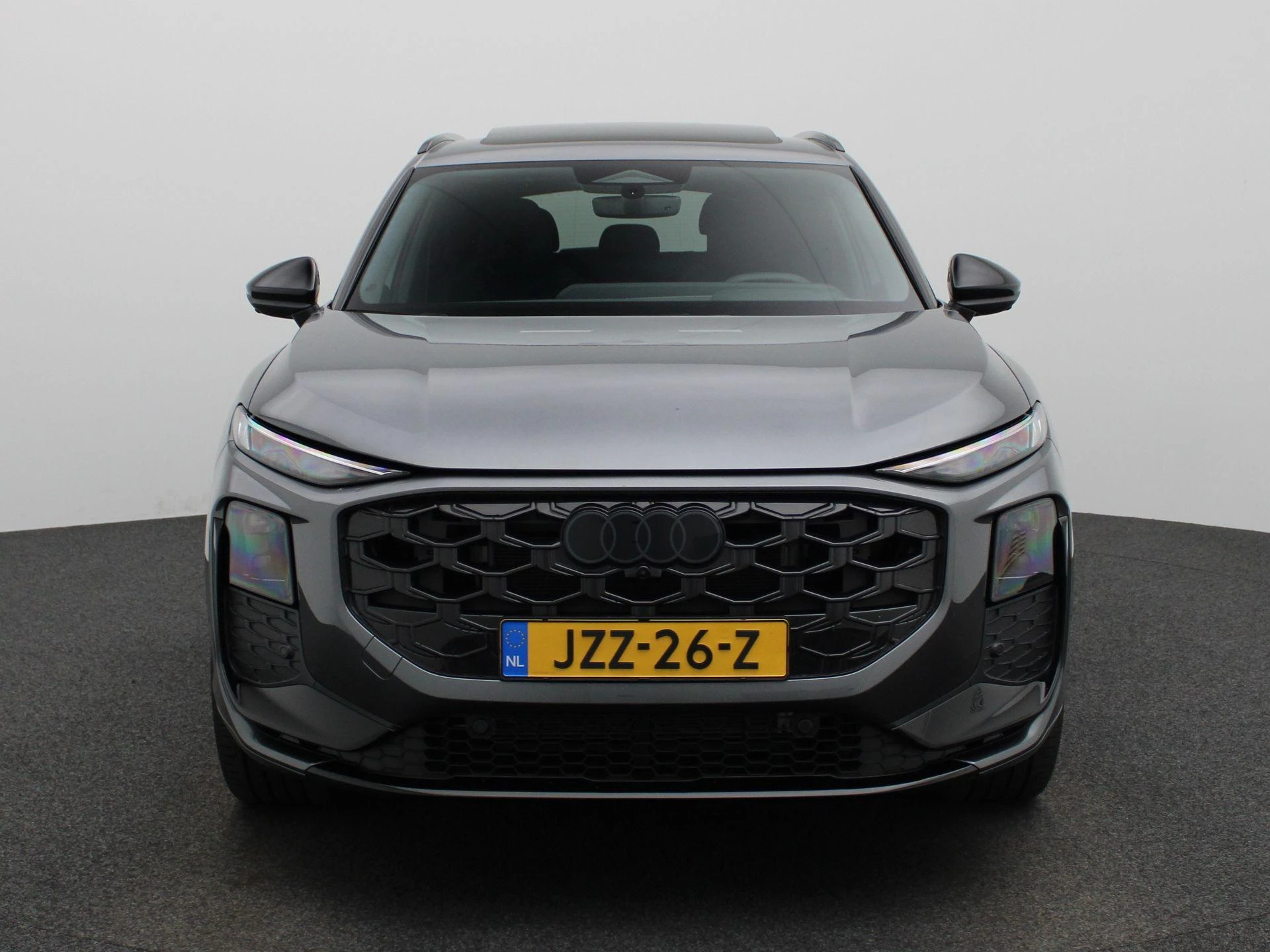Audi-Q3-image-1