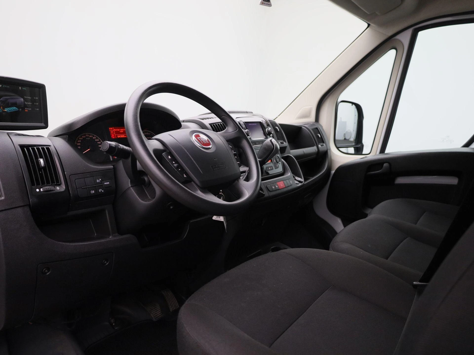 Fiat-E-Ducato-image-31