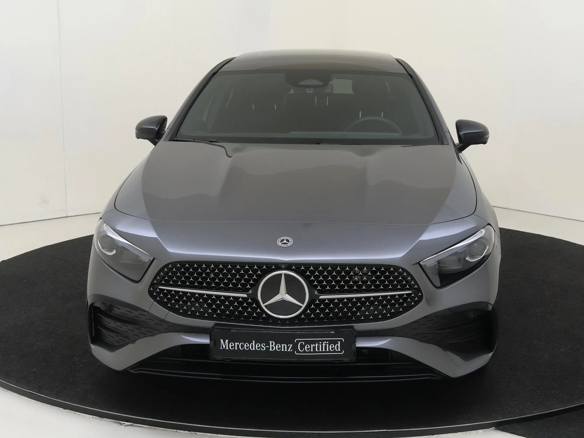 Mercedes-Benz A-Klasse 250 e Business Solution AMG