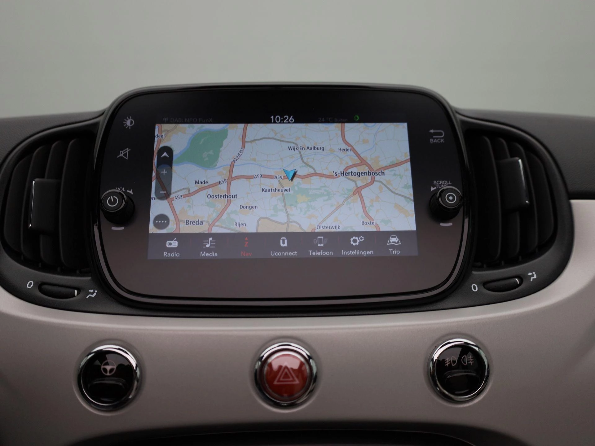 Fiat-500C-image-16