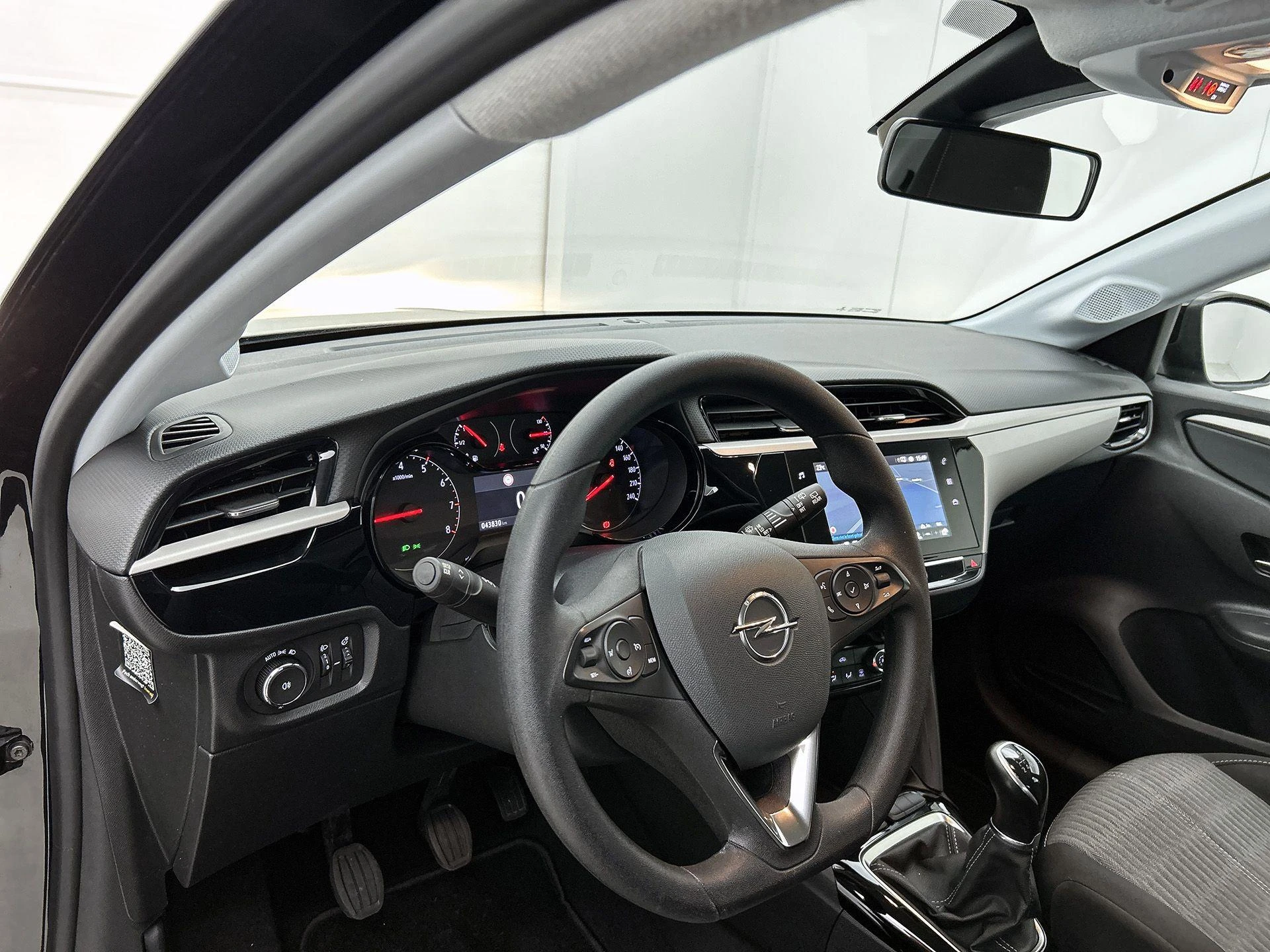 Opel-Corsa-image-10