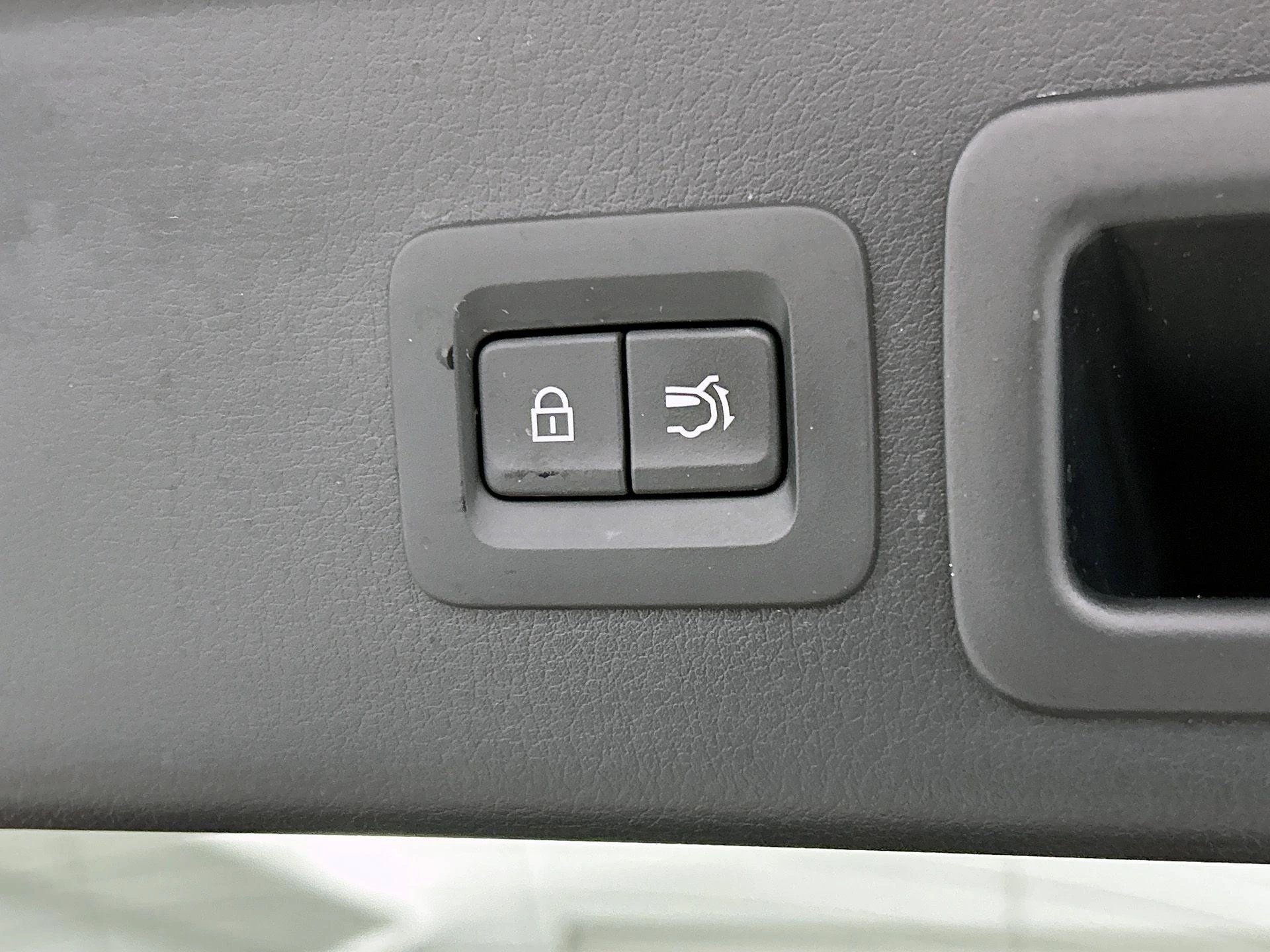 Mazda-CX-30-image-25