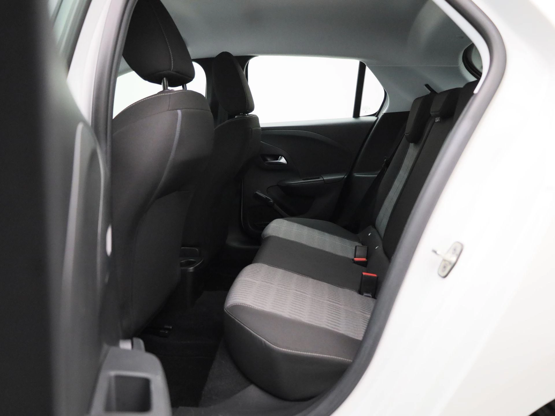 Opel-Corsa-e-image-11