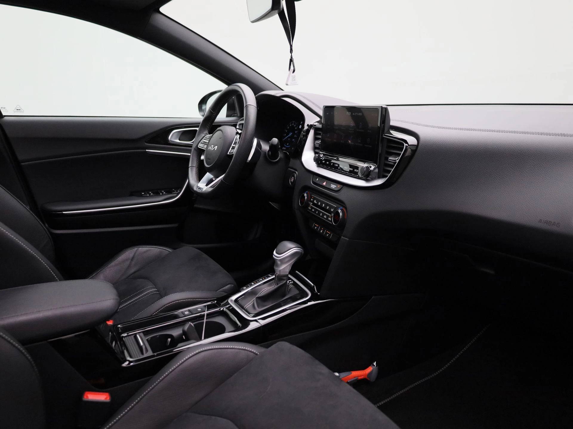 Kia-Ceed Sportswagon-image-6
