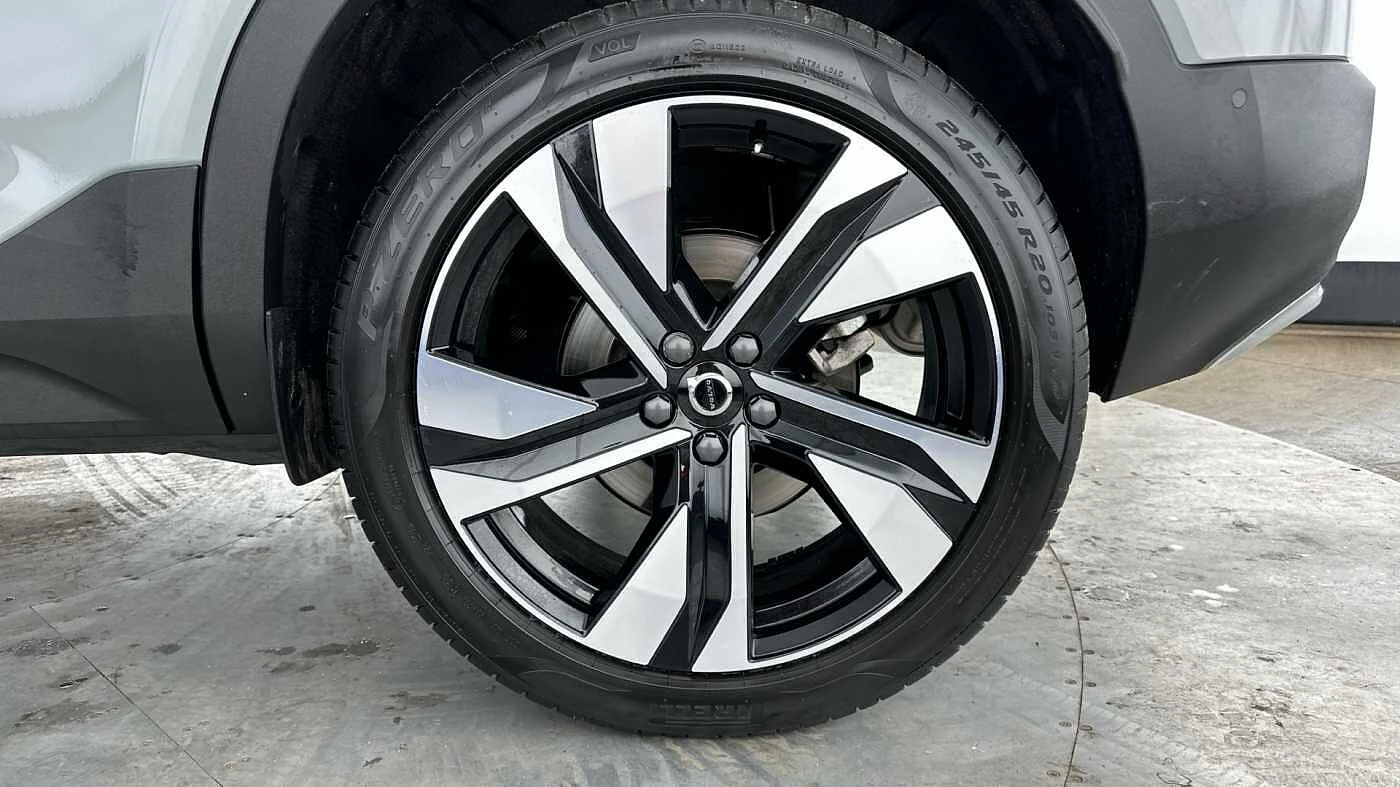 Volvo-XC40-image-15