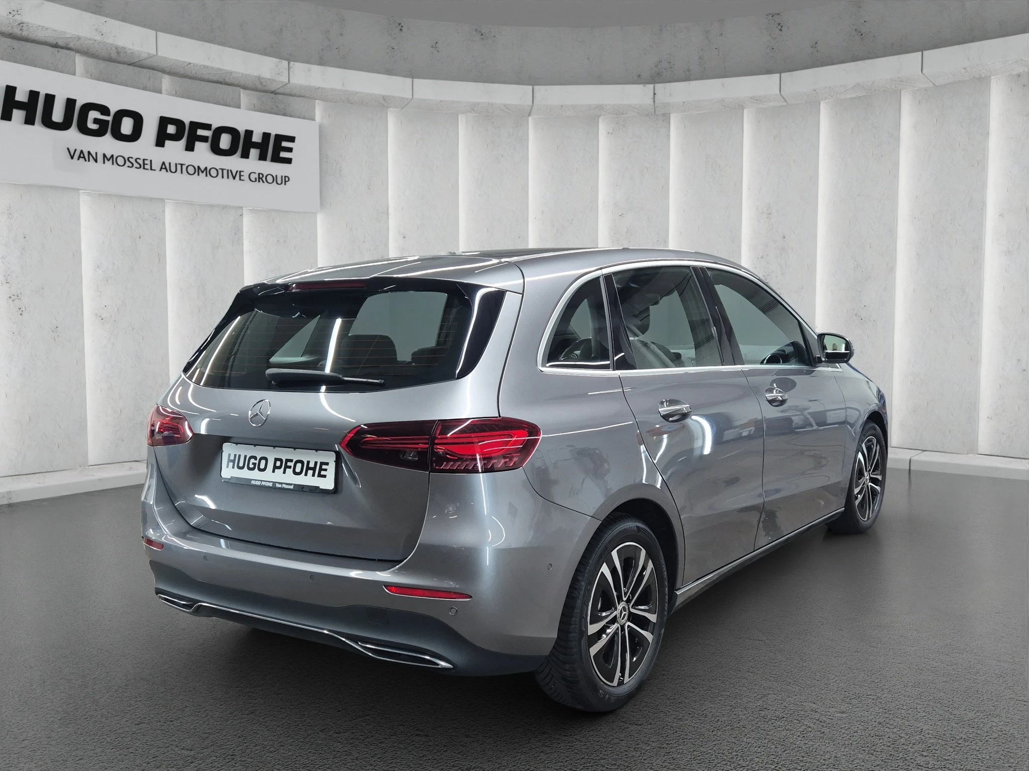 Mercedes-Benz-B-Klasse-image-4