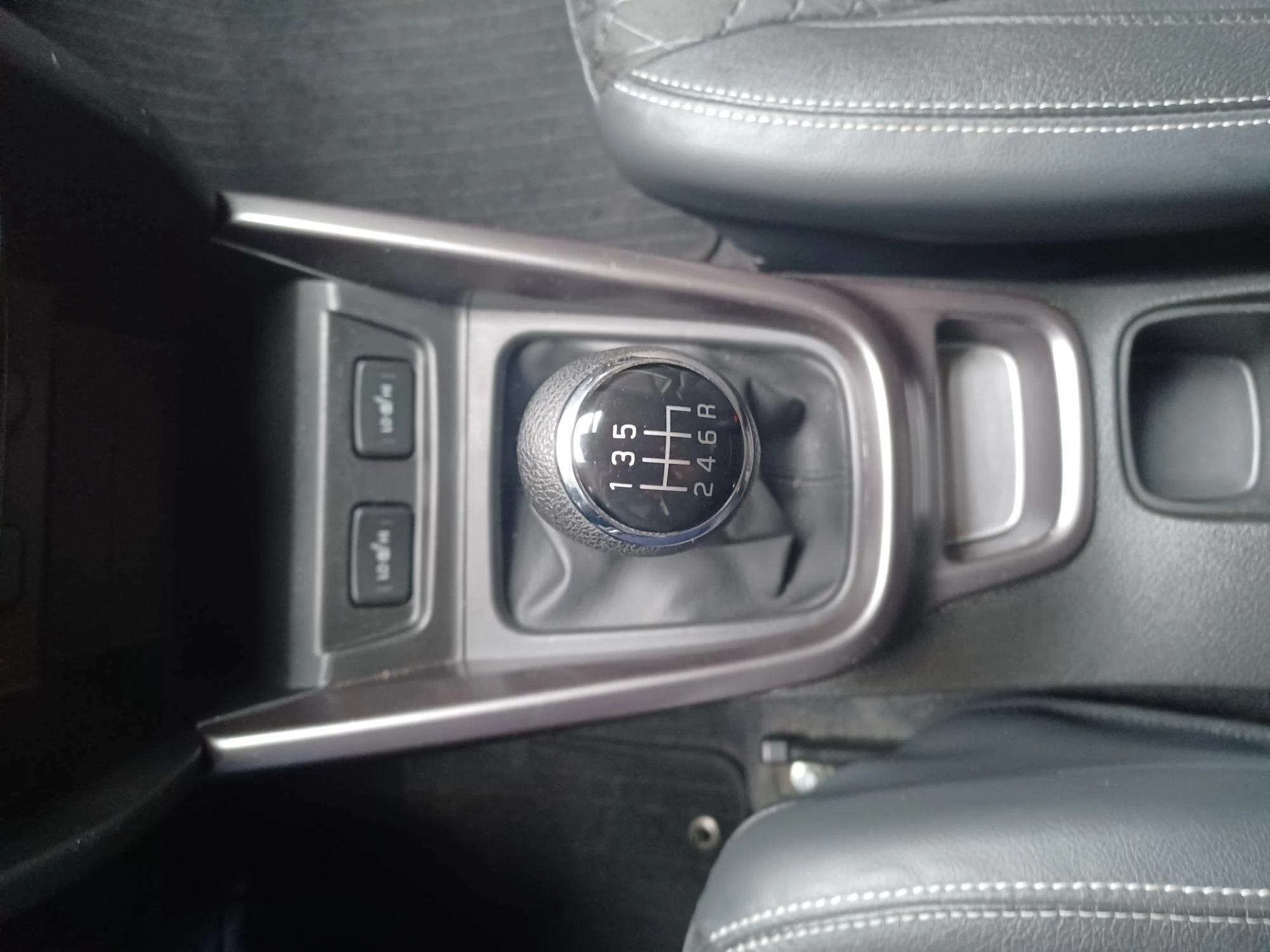 Suzuki Grand Vitara 1.4 Luxe 48V Hybrid