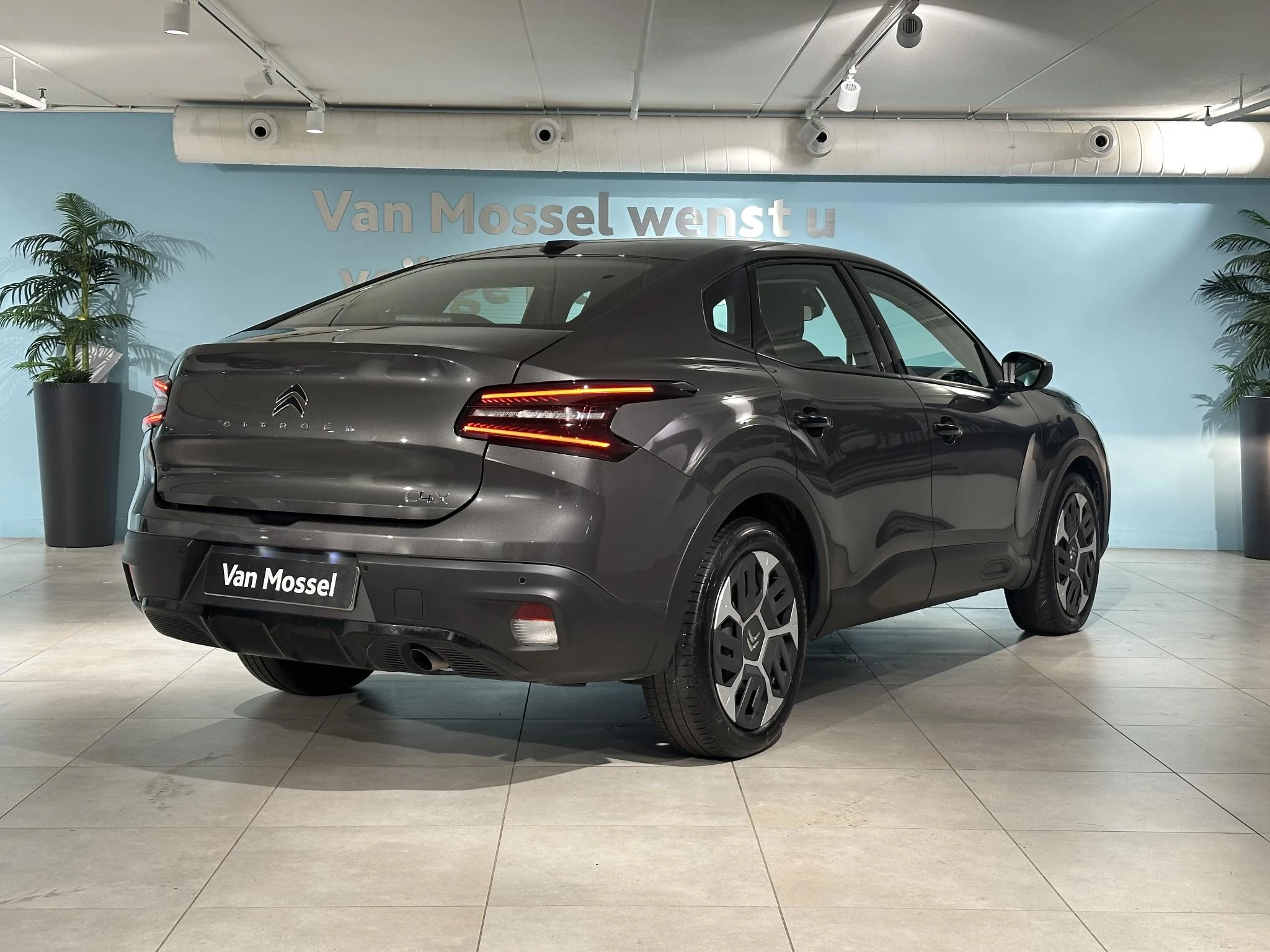 Citroën-C4 X-image-5