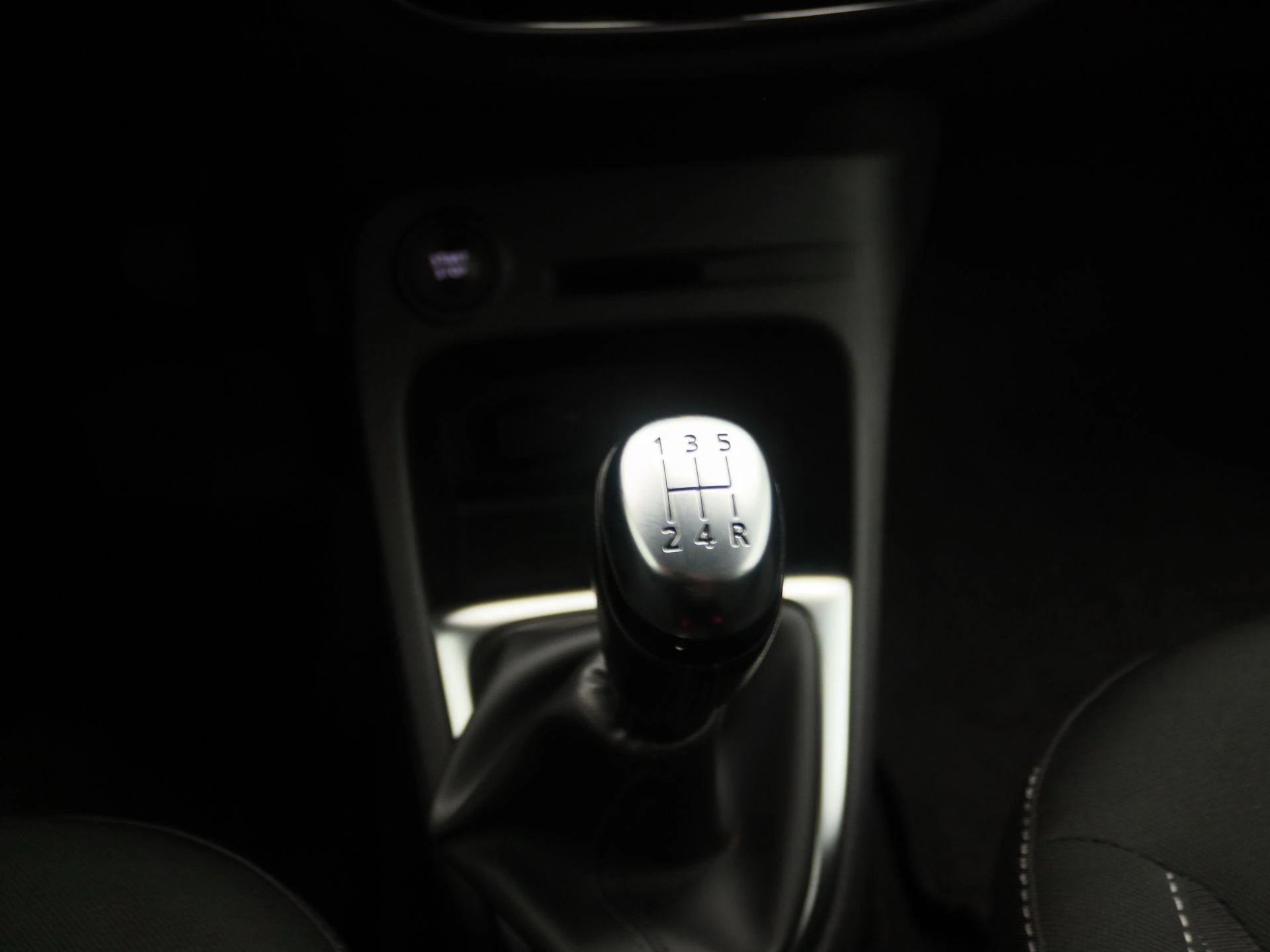 Renault-Captur-image-10