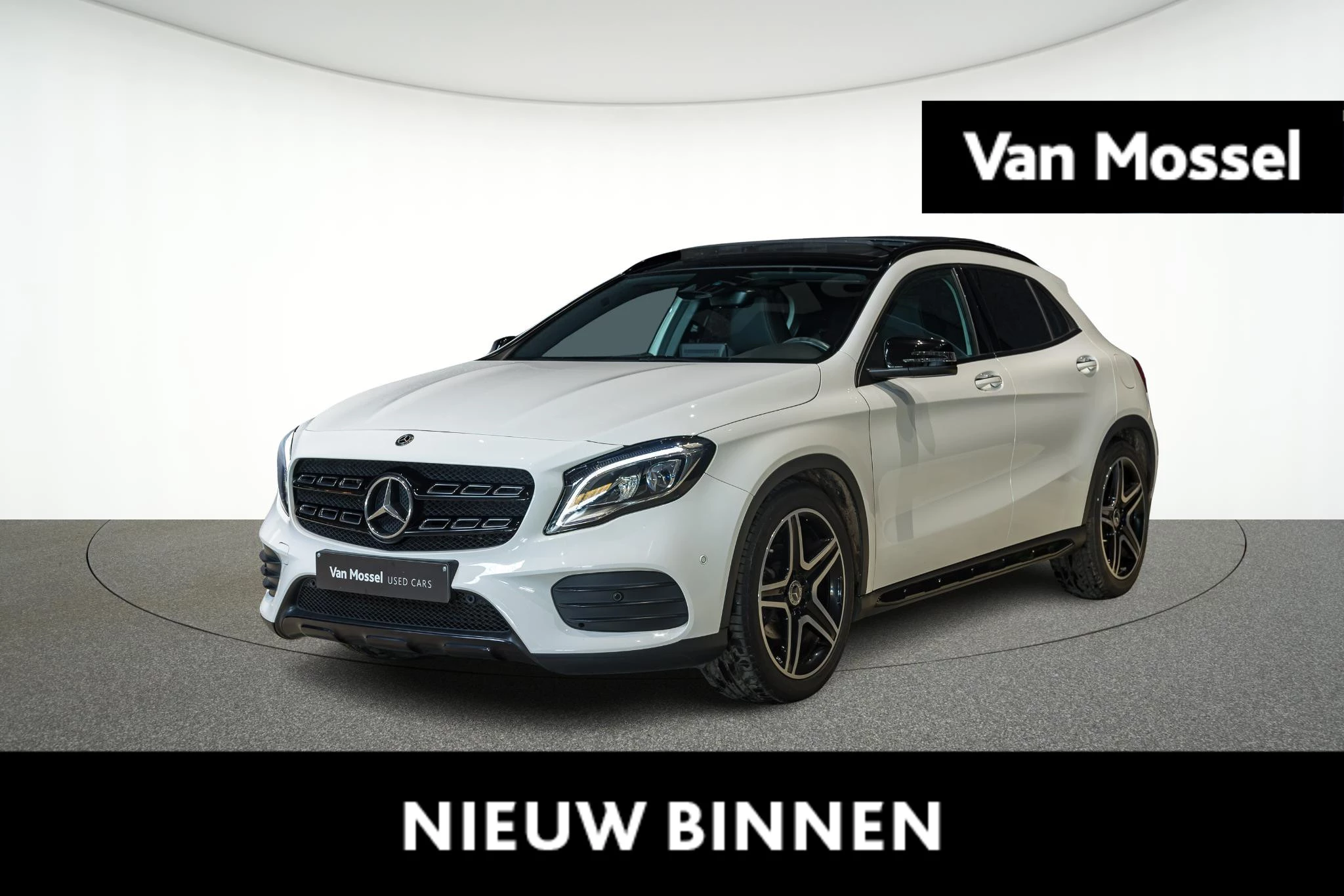 Mercedes-Benz-GLA-image-0