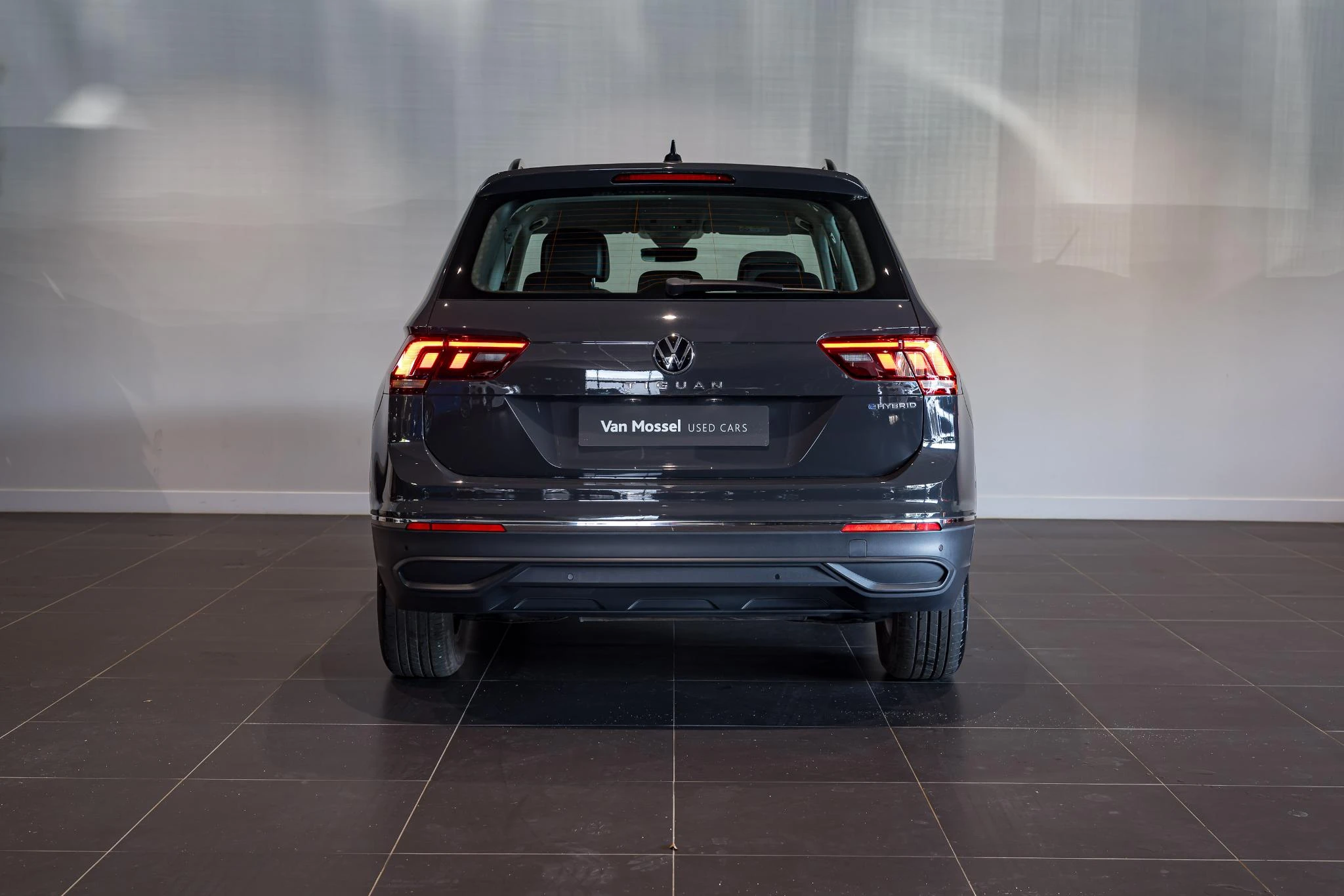 Volkswagen-Tiguan-image-5