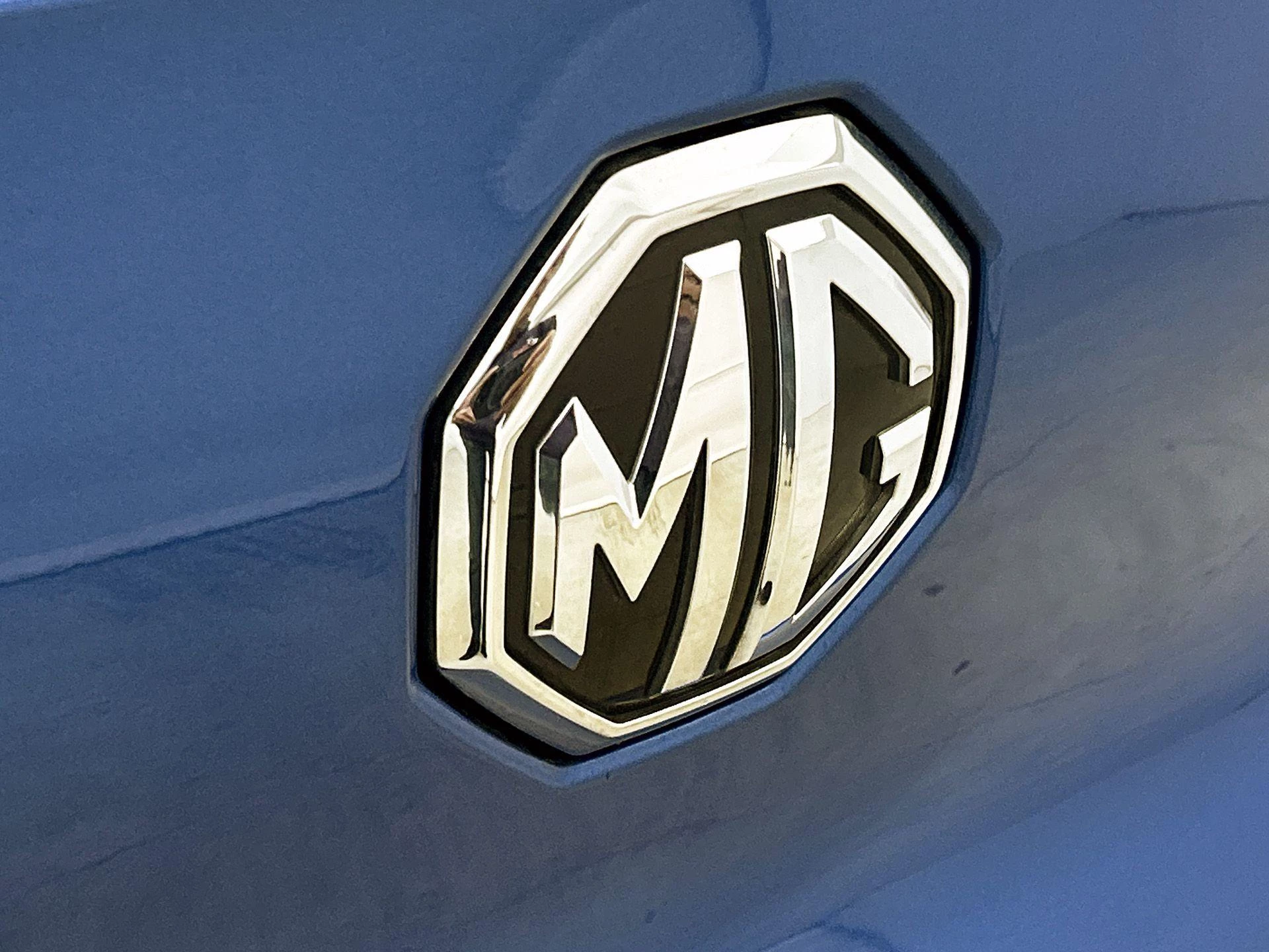 MG ZS EV Luxury 45 kWh