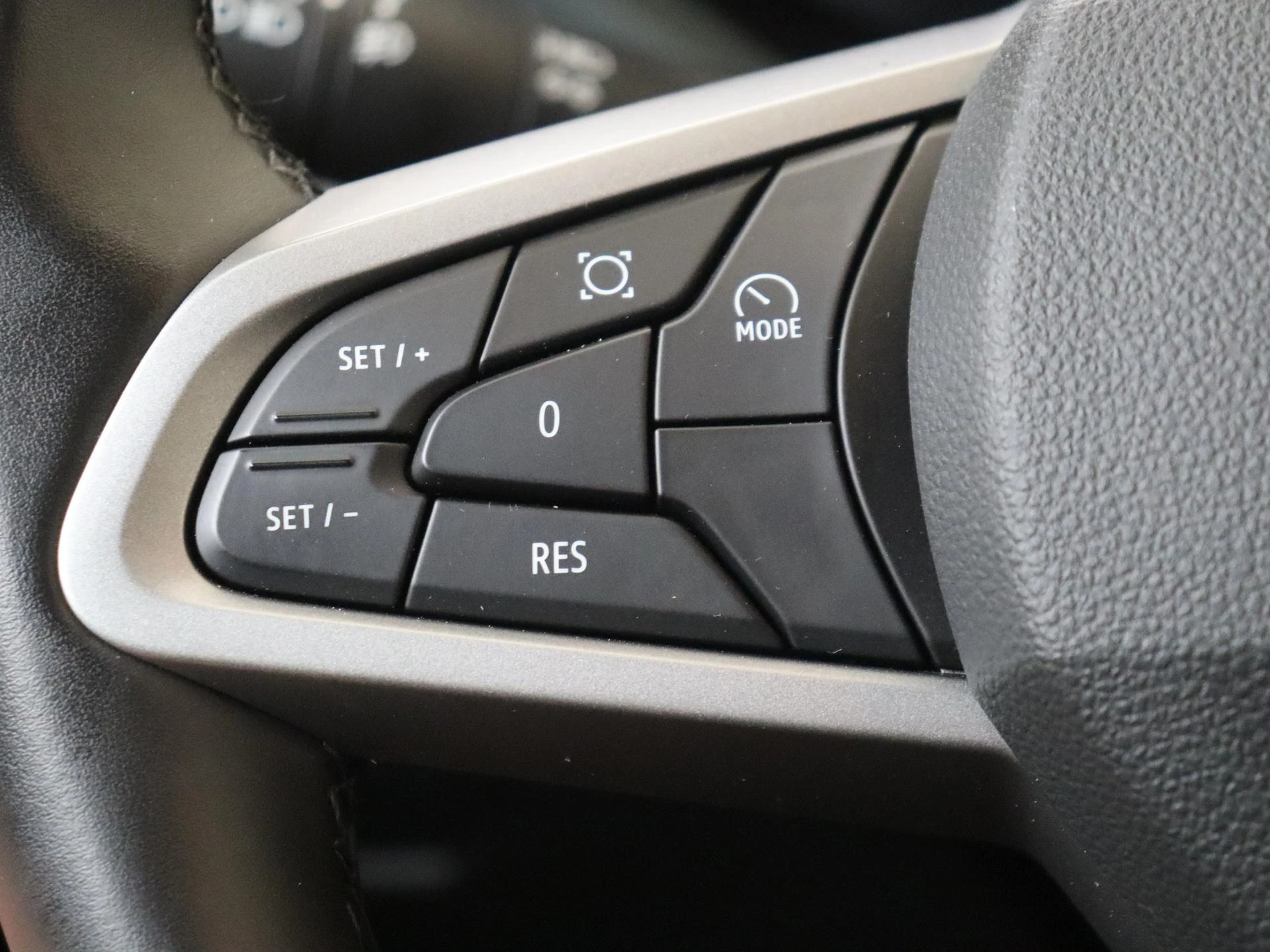 Dacia-Duster-image-11