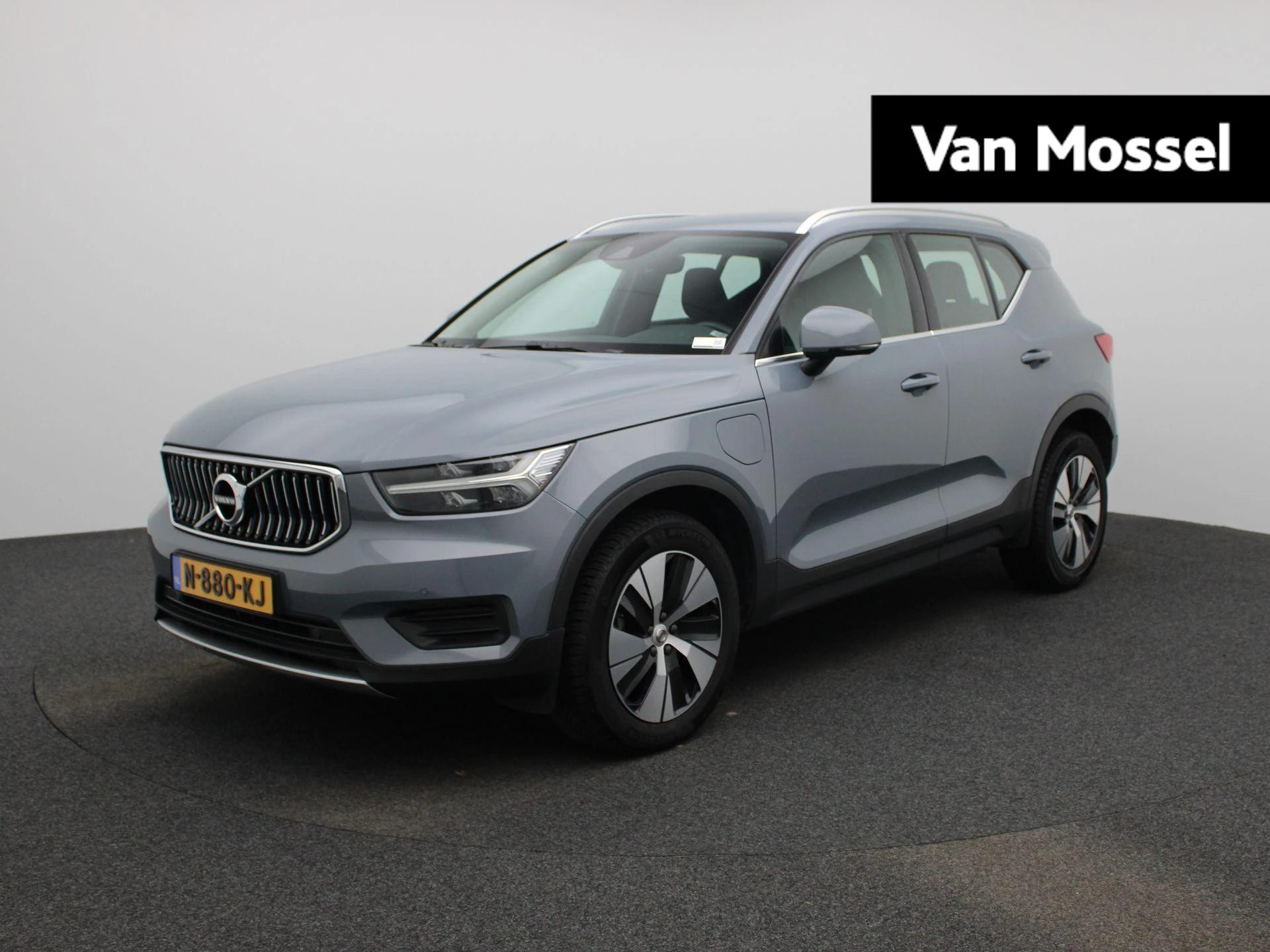 Volvo-XC40-image-0