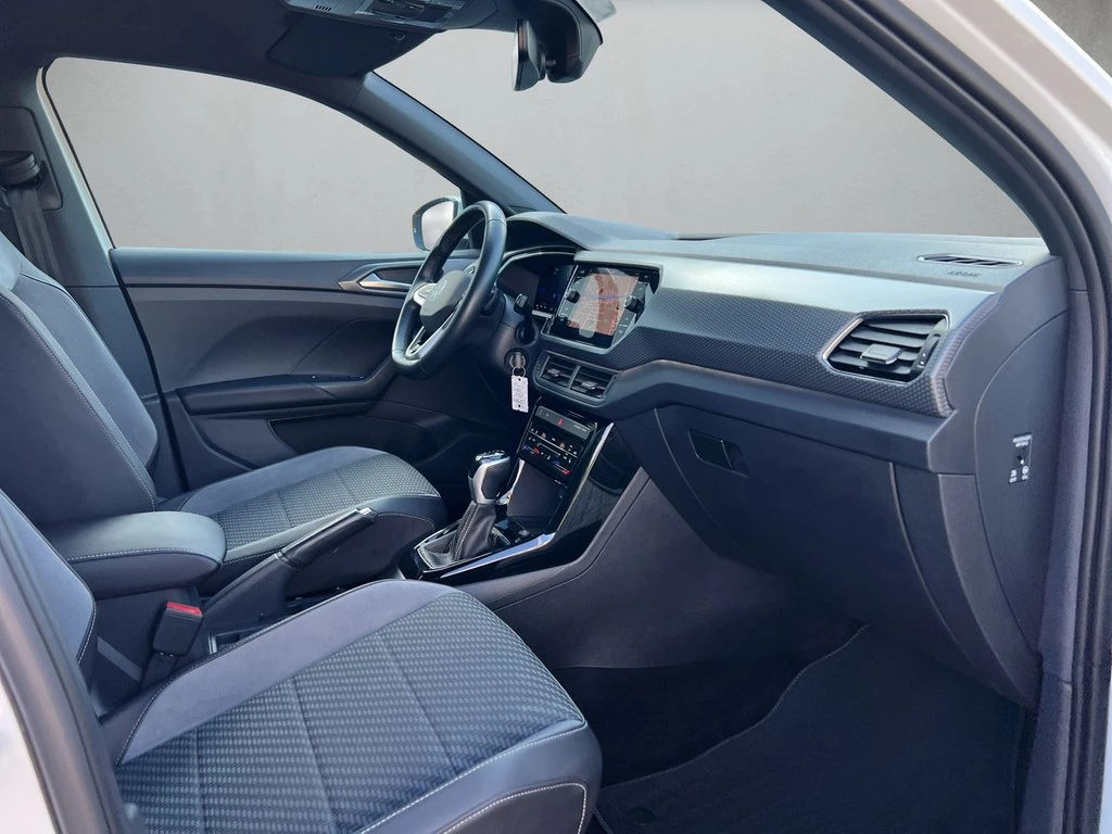 Volkswagen T-Cross 1.0 TSI DSG R-Line *Navi*Kamera*
