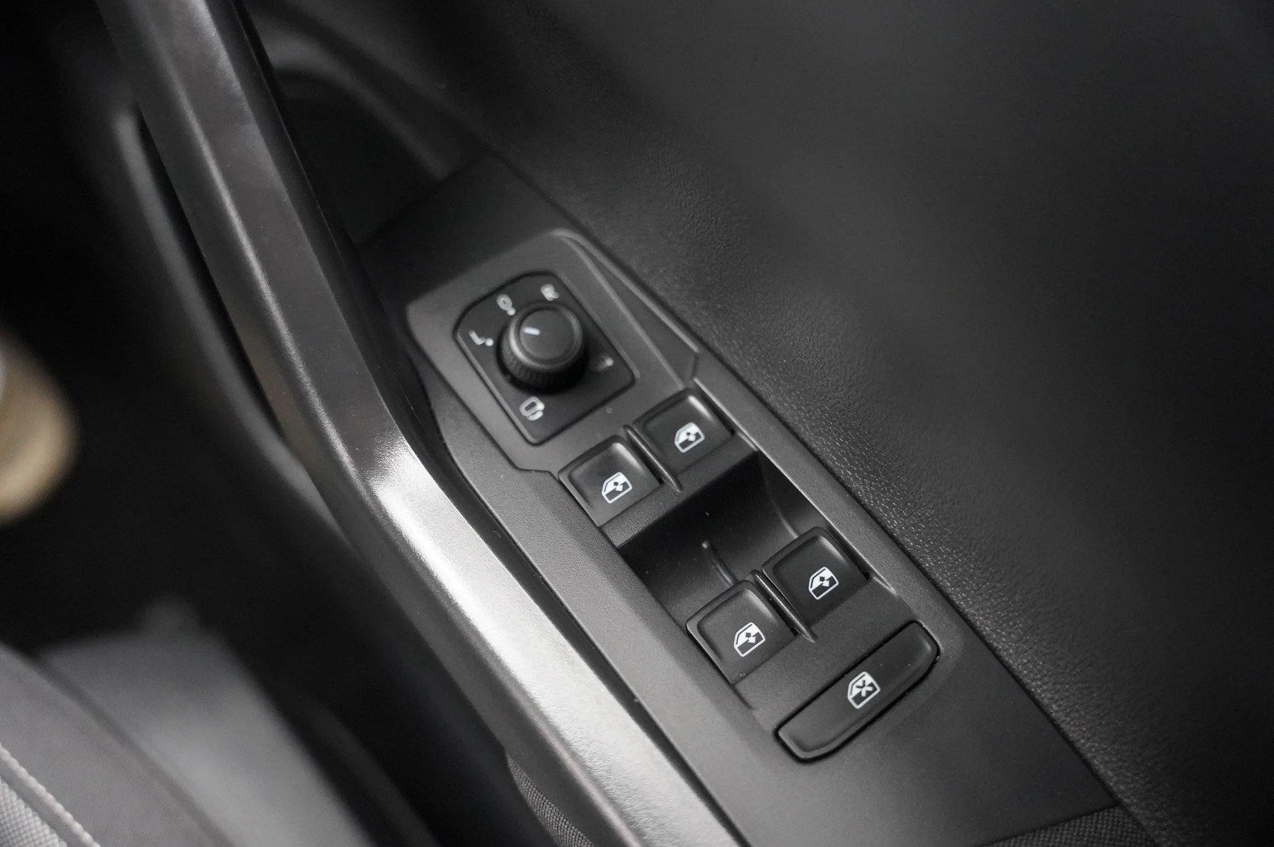 Volkswagen-Taigo-image-19