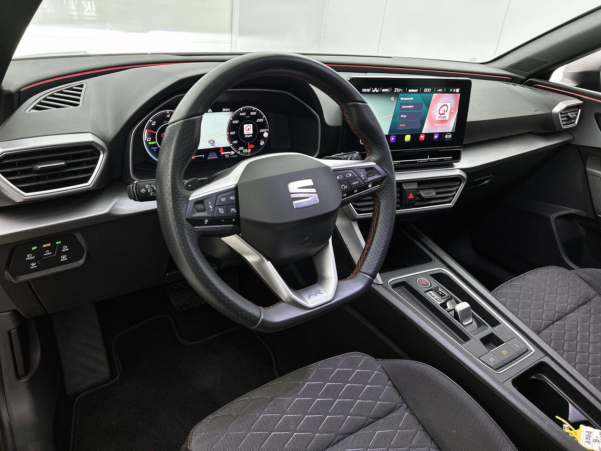 SEAT Leon Sportstourer 1.4 TSI eHybrid PHEV FR Business Intense